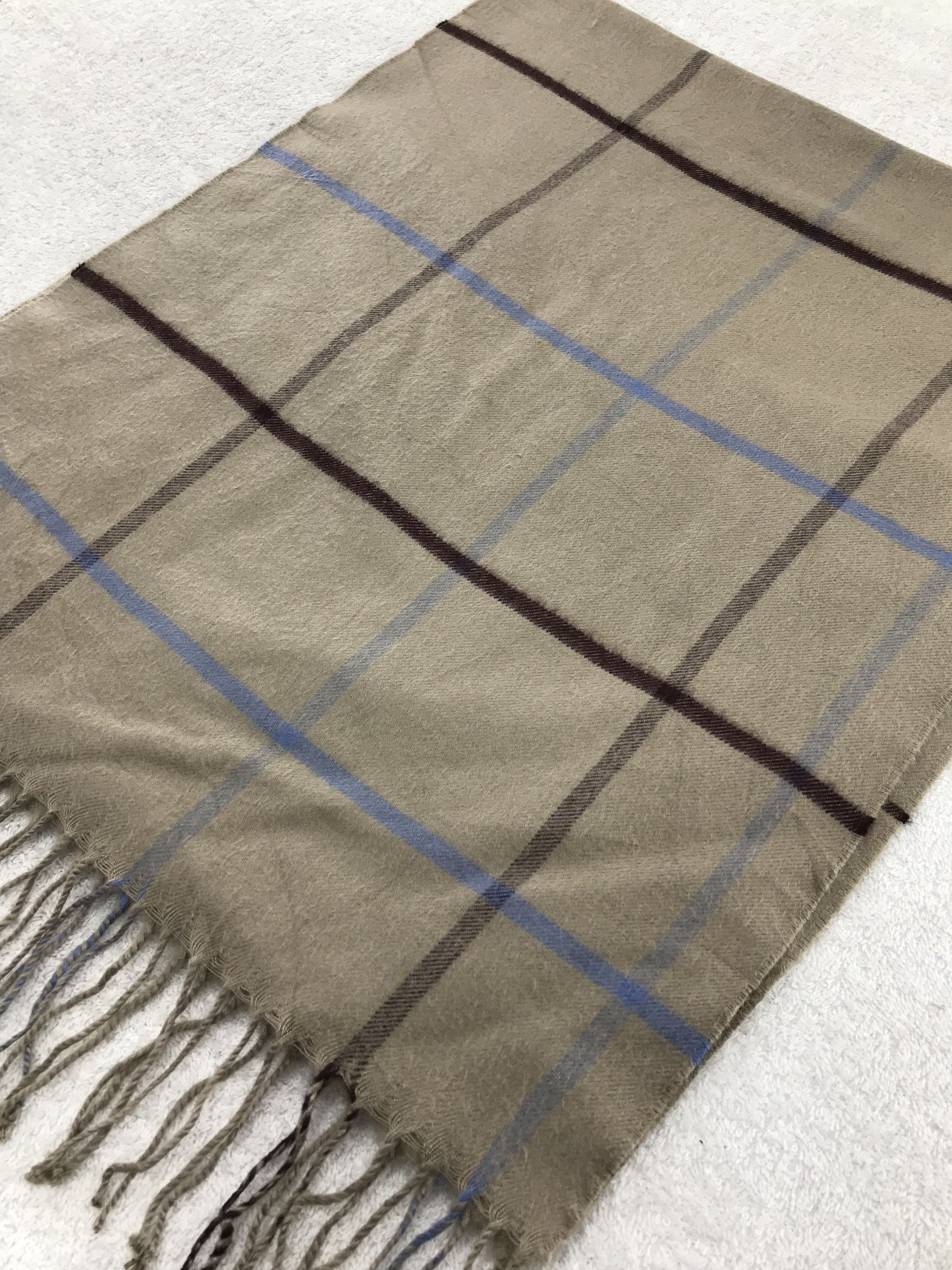 Paul Smith Paul Smith Scarf / Muffler / Neckwear - WW1146 Size ONE SIZE - 3 Thumbnail