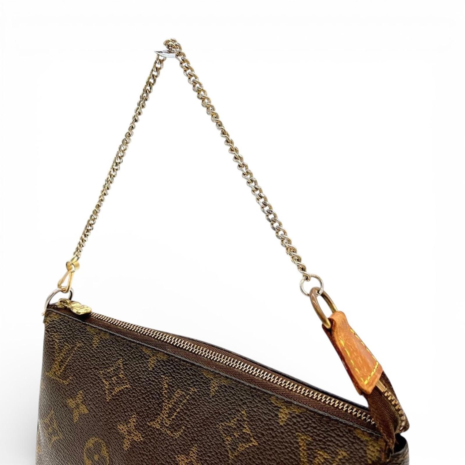 Louis Vuitton Louis Vuitton - Monogram Canvas Pochette Accessoires Bag Size ONE SIZE - 7 Thumbnail