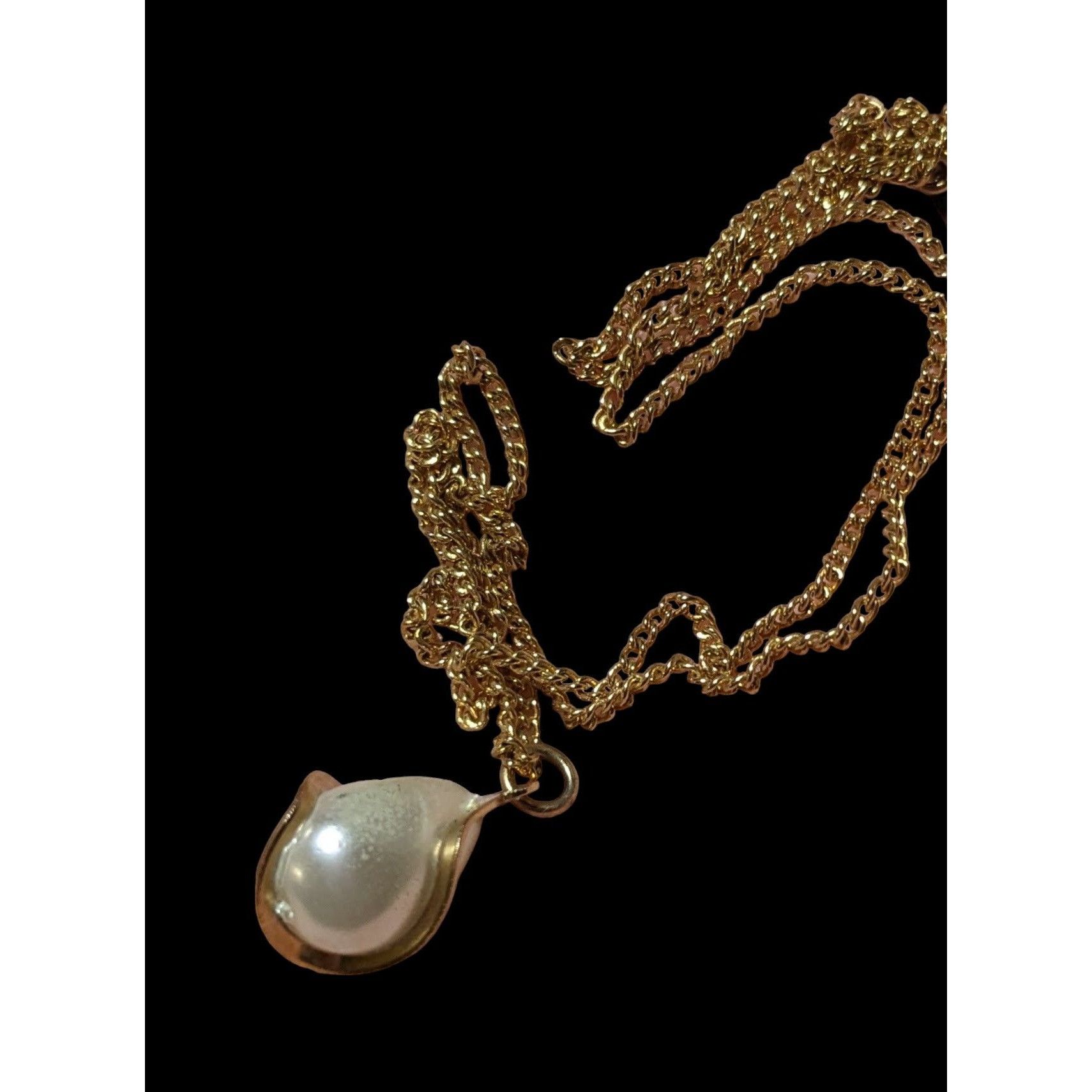 Other Elegant Swirl Wrapped Pearl Pendant Necklace Size ONE SIZE - 7 Thumbnail