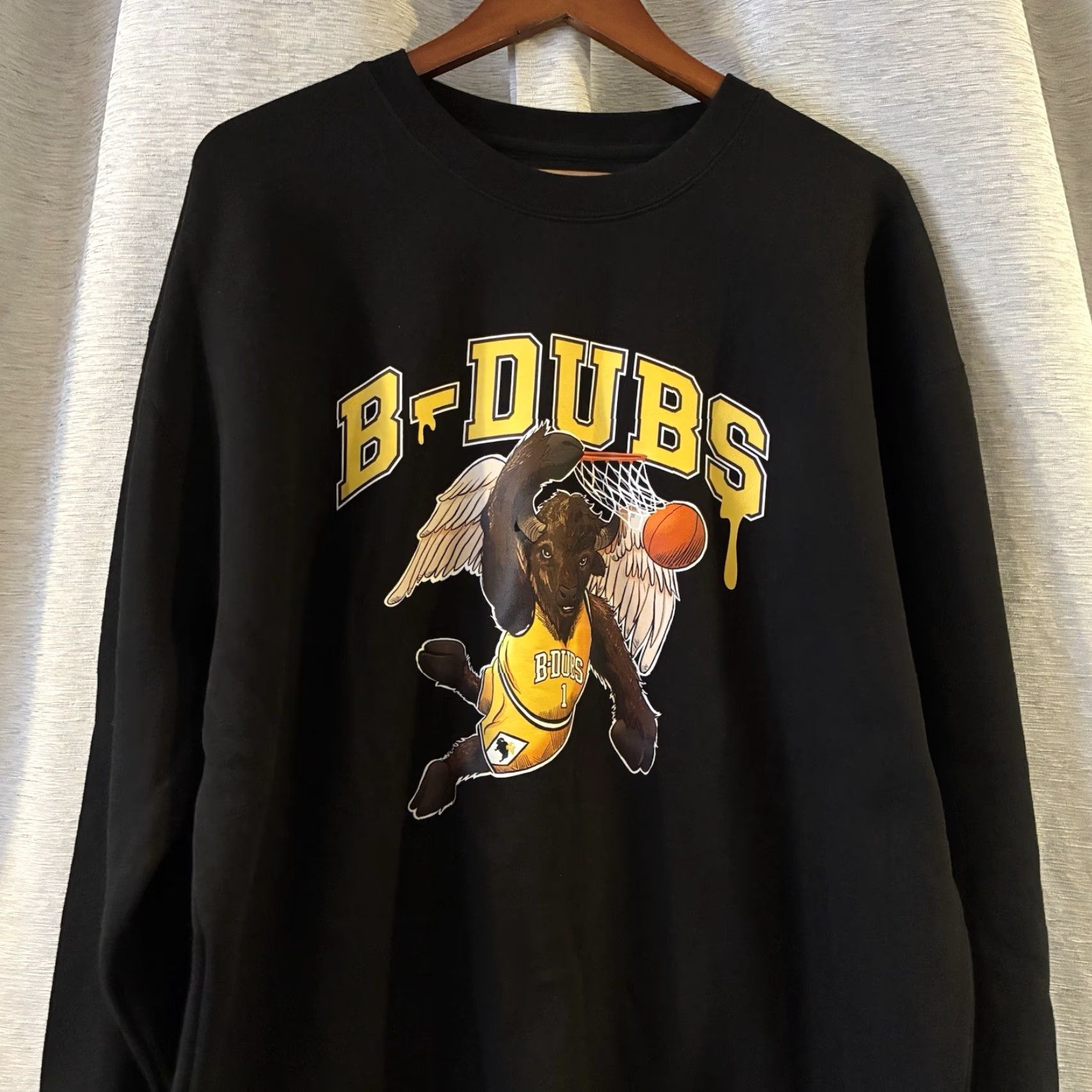 Vintage Limited Edition B-Dubs Project Art Collective Sweatshirt XL Black Crew Neck Pullover Long Sleeve Men Art Theme Sweatshirt Urban Vintage Size US XL / EU 56 / 4 - 3 Thumbnail