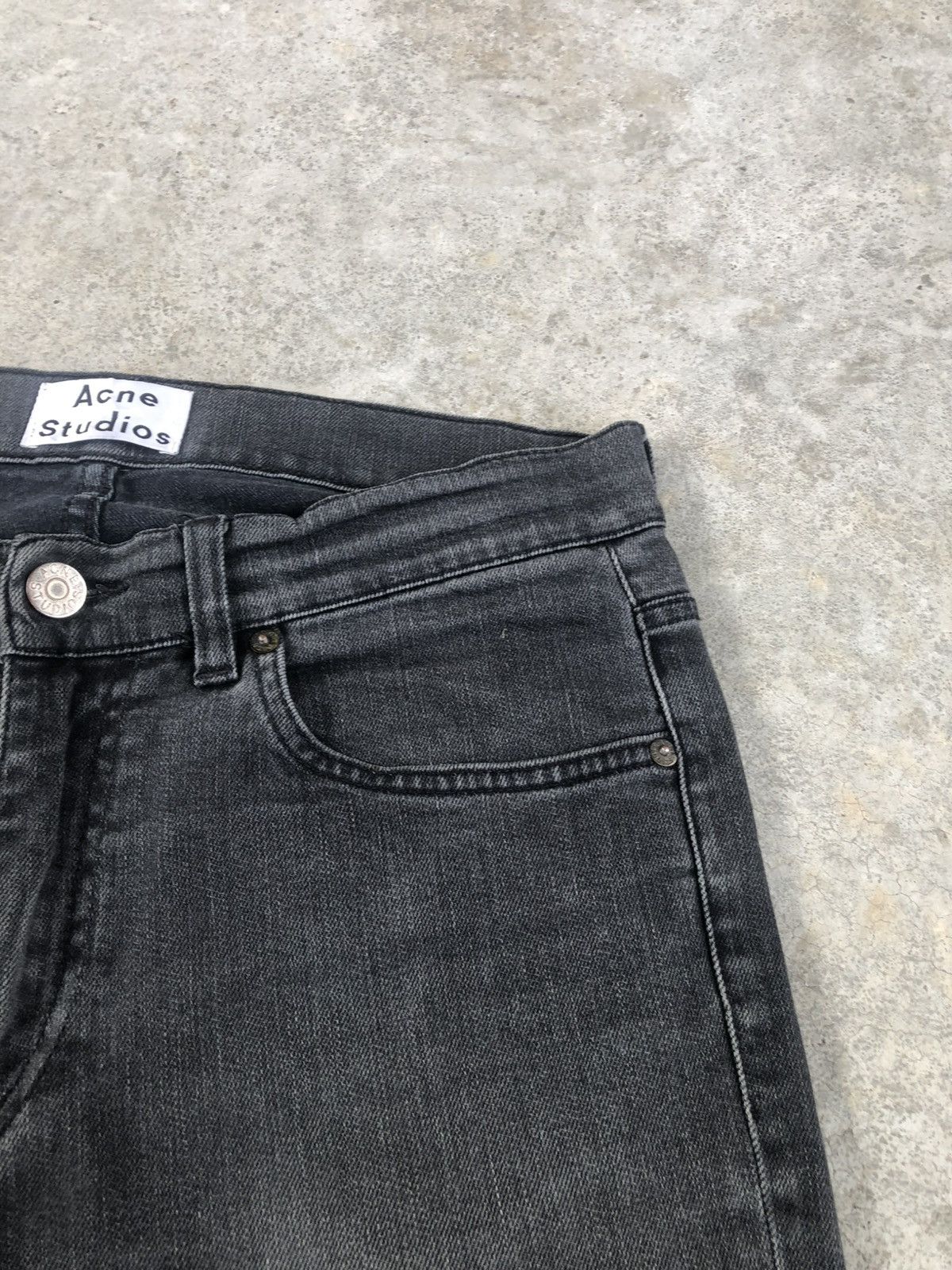 Acne Studios Acne Studios Jeans Distressee Jeans Size US 31 - 14 Thumbnail