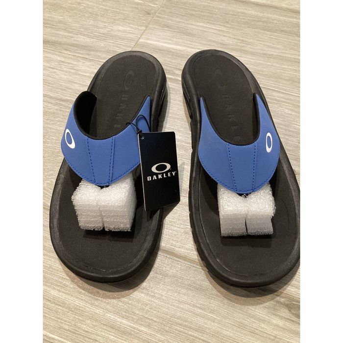 oakley supercoil slide 2.0 sandals