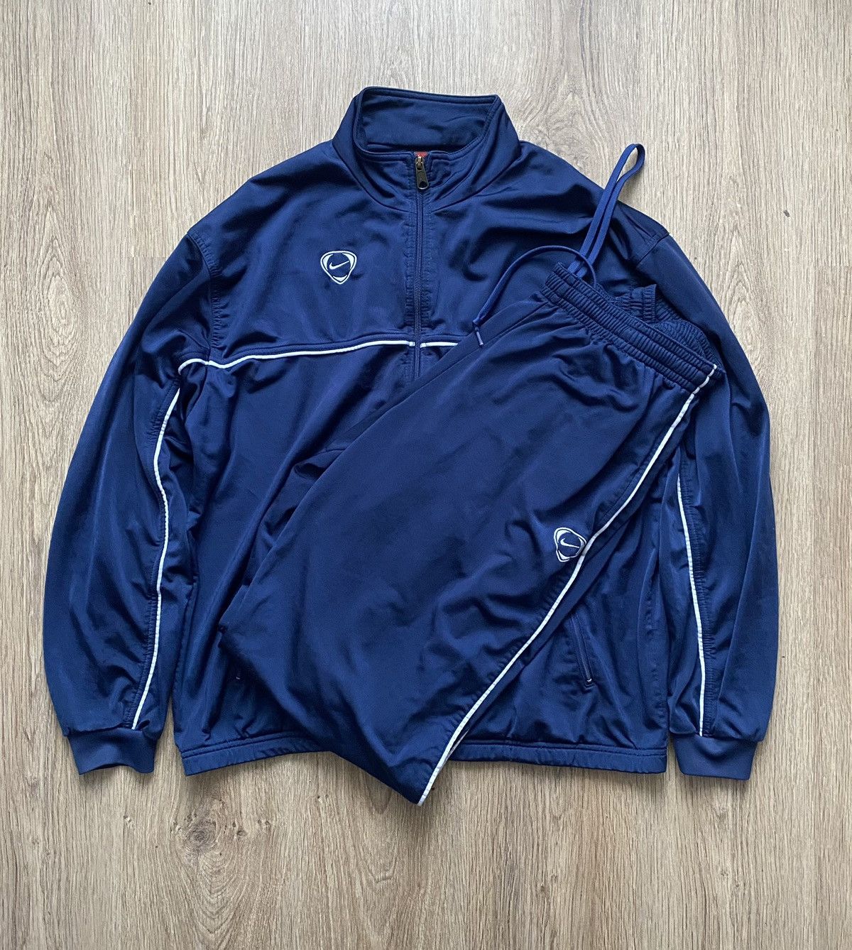 Vintage 90's Nike Y2K Style Logo Baggy Track Suit Drip