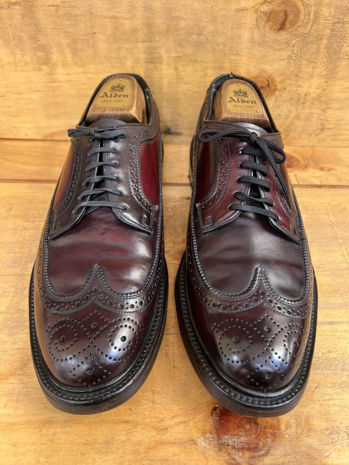 Vintage Hanover Brown Cordovan Leather Shoes Size 9.5 Hanover 4184 Saddle Shoe Restore | vcleat main image 3