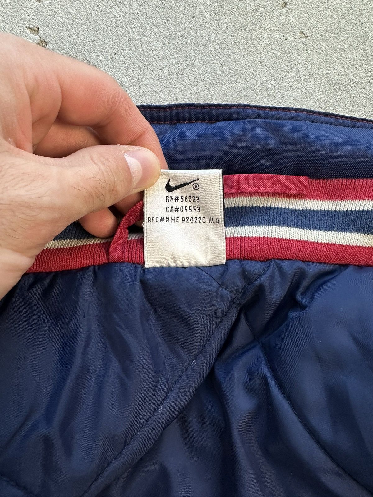 Nike Nike Vintage Down Puffer Jacket Big Swoosh Double Logo Size US M / EU 48-50 / 2 - 15 Thumbnail