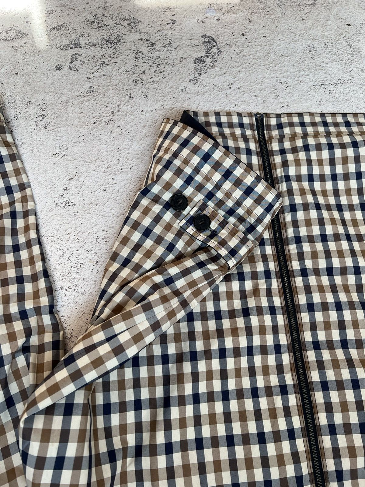 Aquascutum AQUASCUTUM BRACKENBURY REVERSIBLE JACKET IN NAVY Size US L / EU 52-54 / 3 - 9 Thumbnail