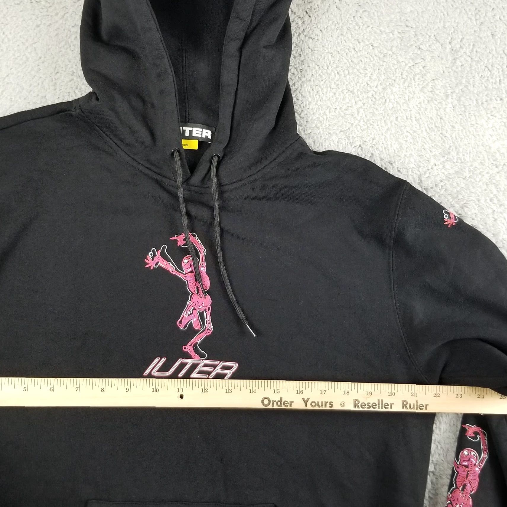 Vintage IUTER Hoodie Skeleton Logo Sweatshirt M Adult Black Cotton Pullover Skull Streetwear Italy 2000s Style Mens Size US M / EU 48-50 / 2 - 6 Thumbnail