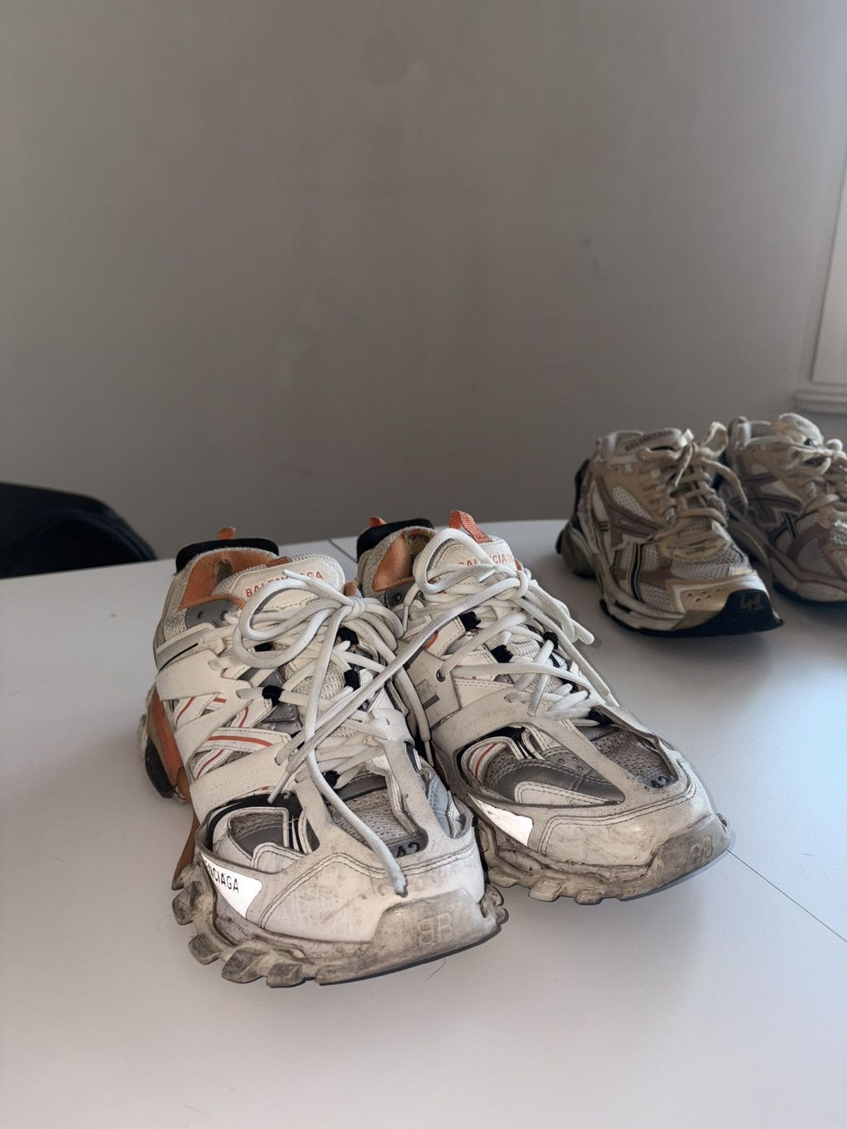 Balenciaga Balenciaga 42 Size US 8.5 / EU 41-42 - 1 Thumbnail