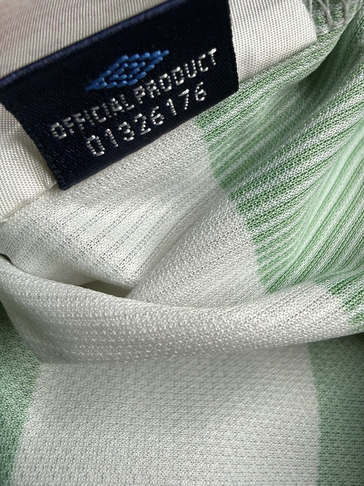 Umbro Vintage Umbro 2003-04 Celtic Home Jersey kit Size US L / EU 52-54 / 3 - 9 Thumbnail