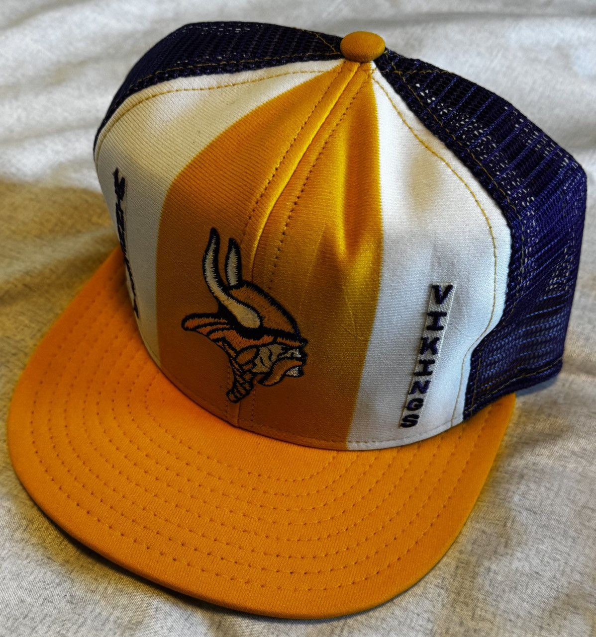 Other Minnesota Vikings Vintage AJD Lucky Stripes Snap Trucker Size ONE SIZE - 2 Thumbnail