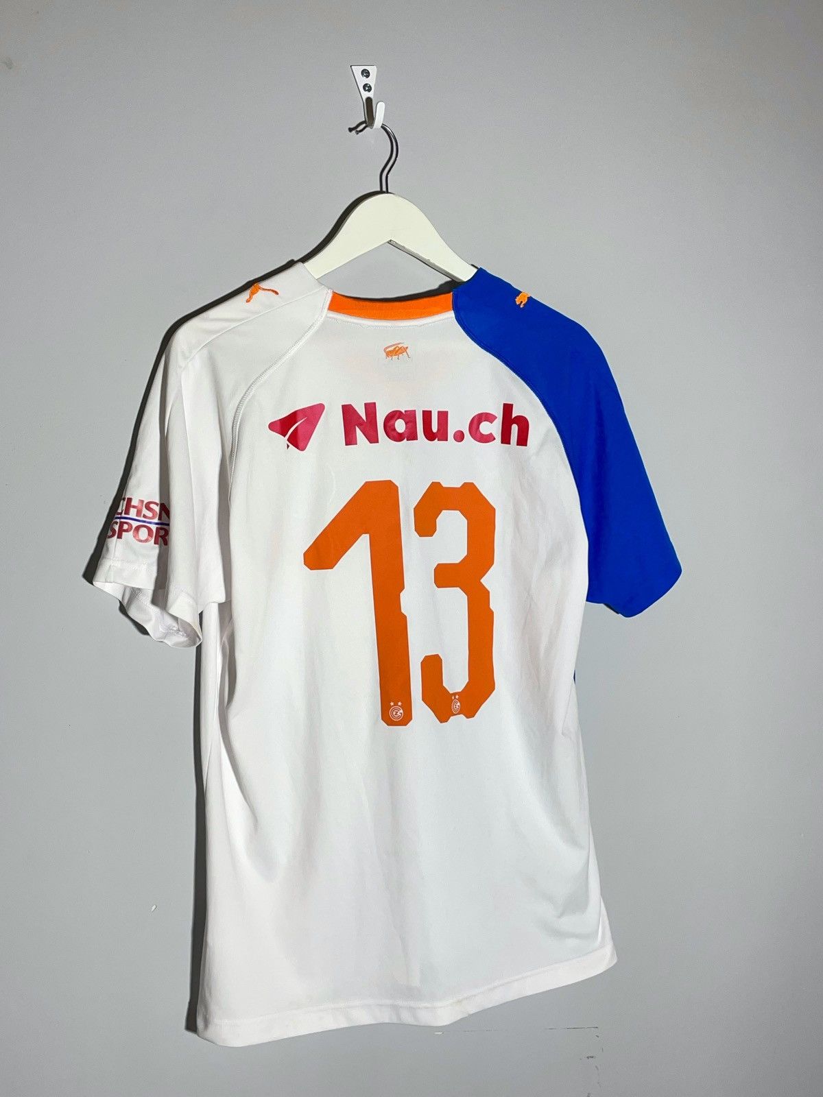 Puma Grasshopper Club Zurich Puma 2018-19 Home Football Shirt Size US L / EU 52-54 / 3 - 10 Thumbnail