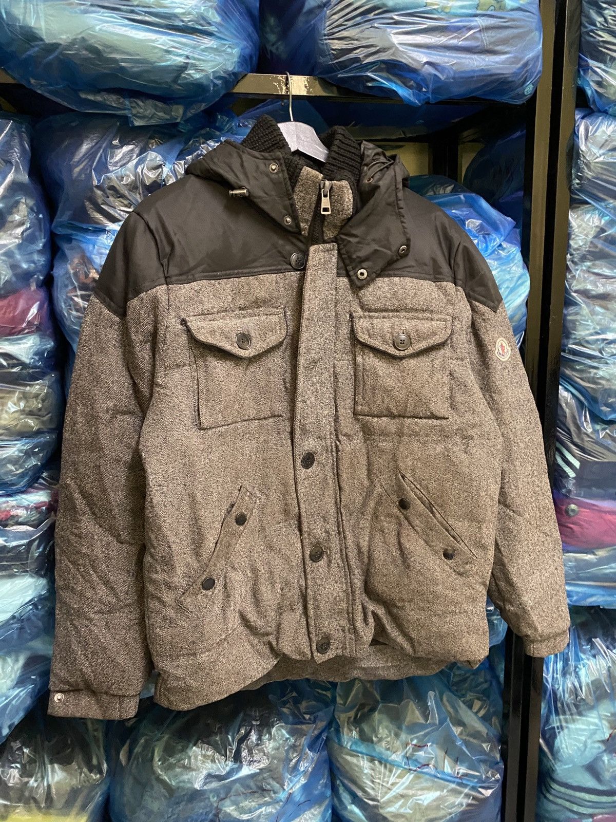 Moncler Vintage Moncler Down Jacket Herringbone Grey Black Hooded Size US XL / EU 56 / 4 - 5 Thumbnail