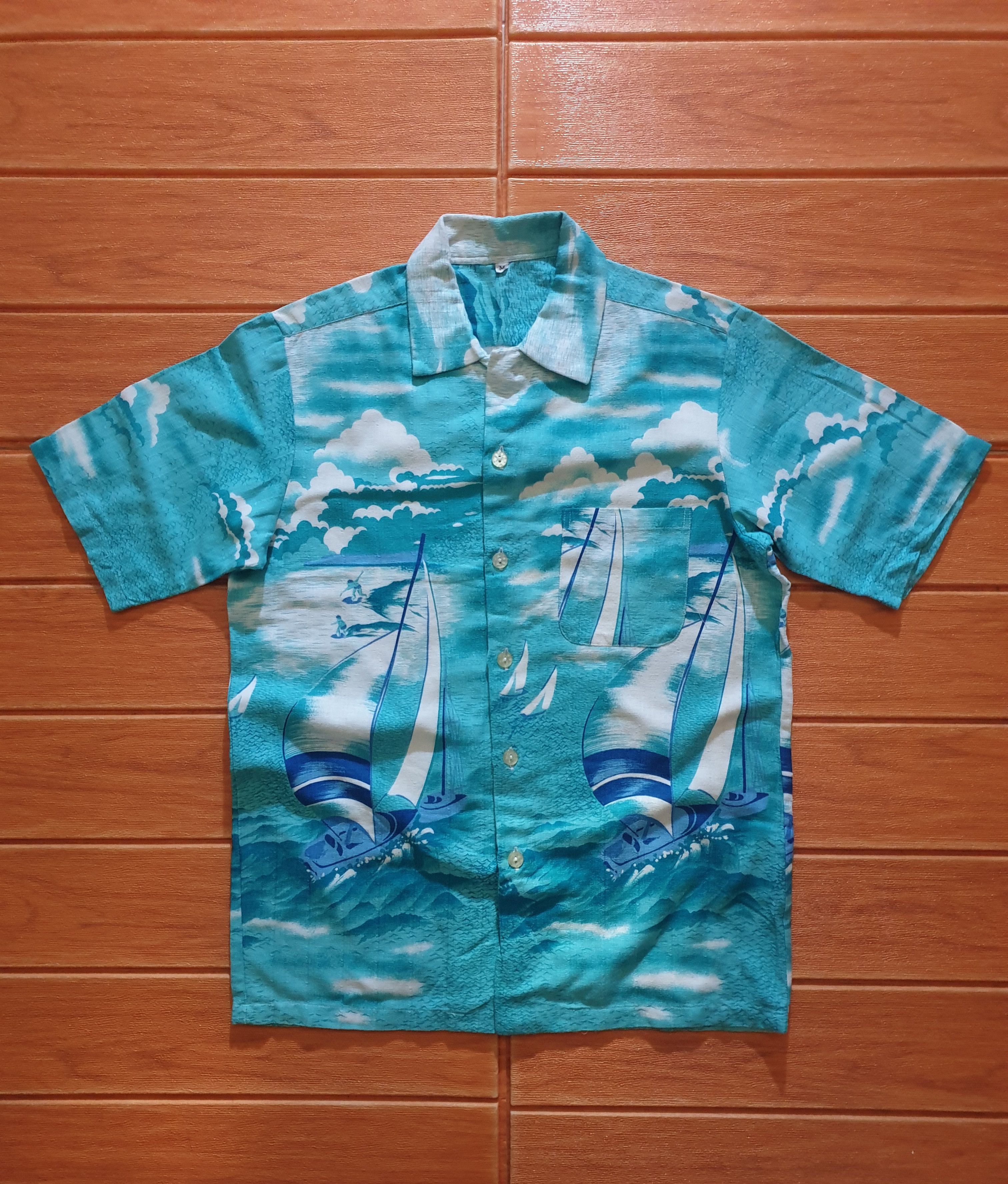 Japanese Brand 💥Sian Colour Button ups Hawaiian shirt Size US M / EU 48-50 / 2 - 1 Thumbnail