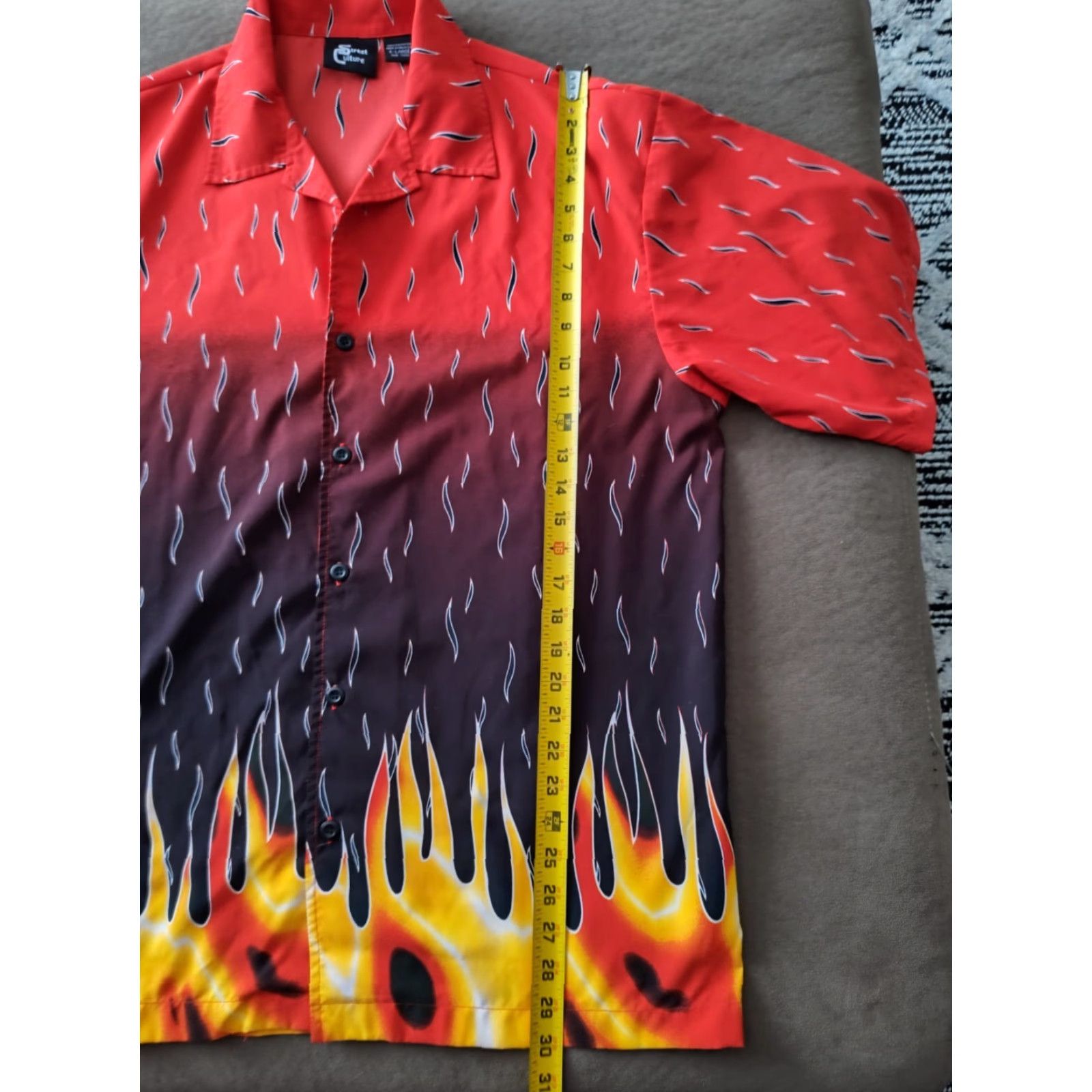 Vintage VINTAGE Street Culture Shirt Mens XL Button-Up Short Sleeve Black Red Flames Hawaiian 90s Summer Rock Casual Mens Size US XL / EU 56 / 4 - 6 Thumbnail