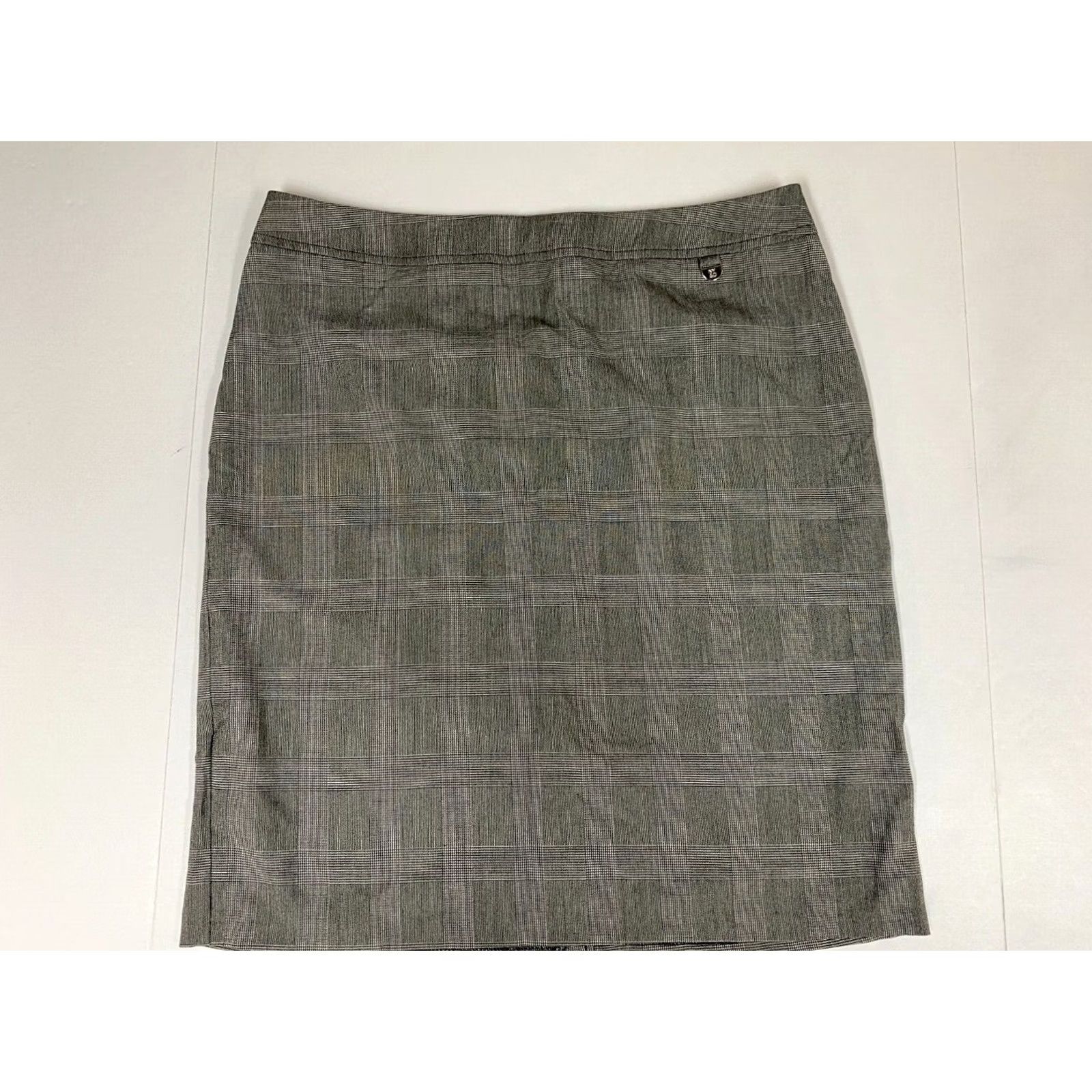 Vintage New York and Company Skirt Women's Regular 10 Gray Plaid A-Line Knee Length Size 32" / US 10 / IT 46 - 2 Thumbnail