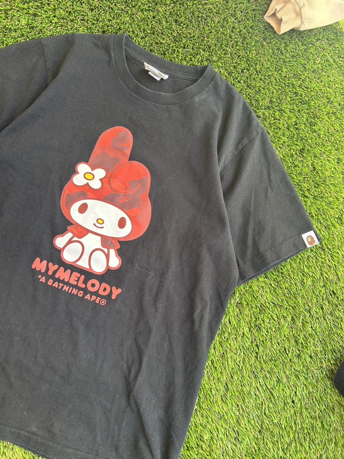 Bape BAPE My Melody Sanrio Camo Tee Size US M / EU 48-50 / 2 - 1 Thumbnail