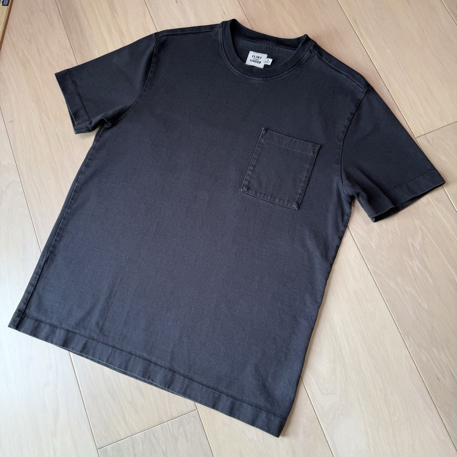 Flint And Tinder Flint and Tinder Shirt Small Black Pocket Tee Made in USA Size US S / EU 44-46 / 1 - 9 Thumbnail