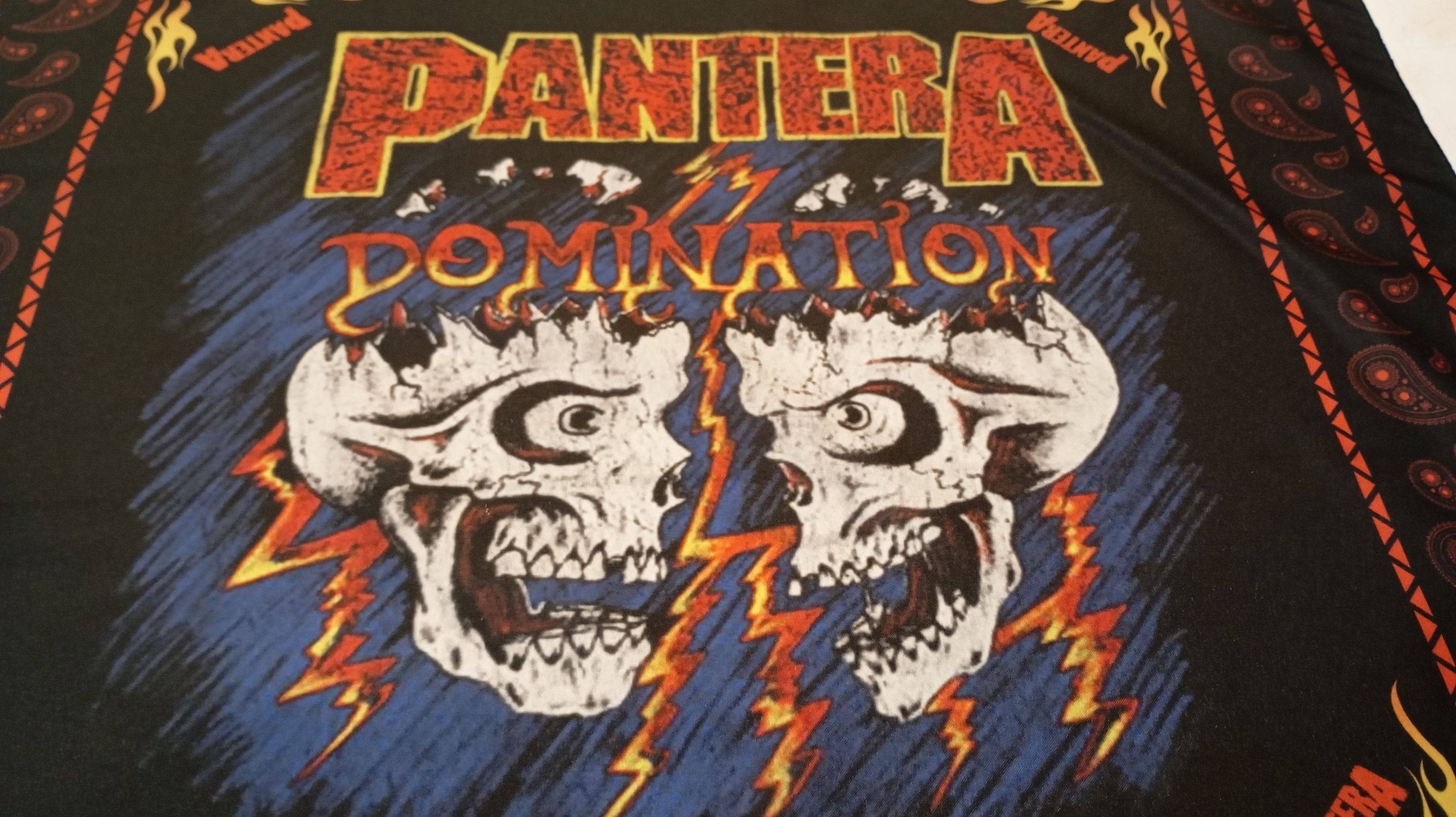 Band Tees Skulls Bandana Handkerchief Motor head Size ONE SIZE - 2 Thumbnail