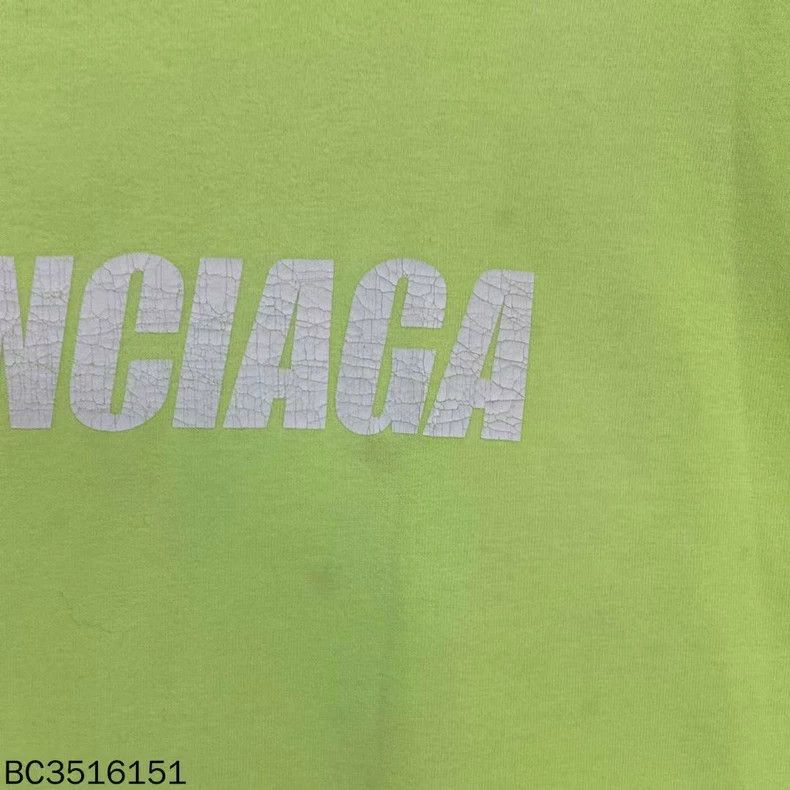 Balenciaga Balenciaga Fluorescent yellow printed cotton short sleeves Size US L / EU 52-54 / 3 - 3 Thumbnail