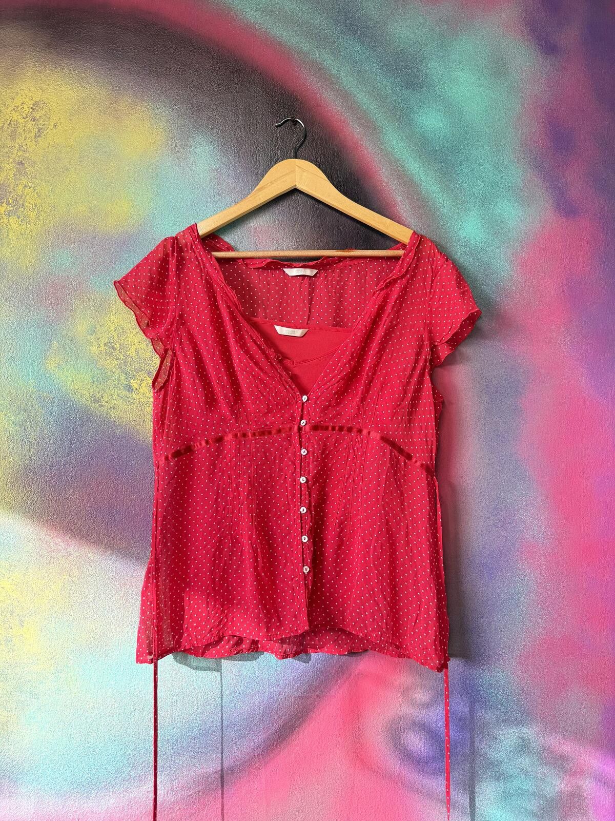Marks & Spencer Marks & Spencer red polka dot blouse in size 16 Size XL / US 12-14 / IT 48-50 - 1 Thumbnail
