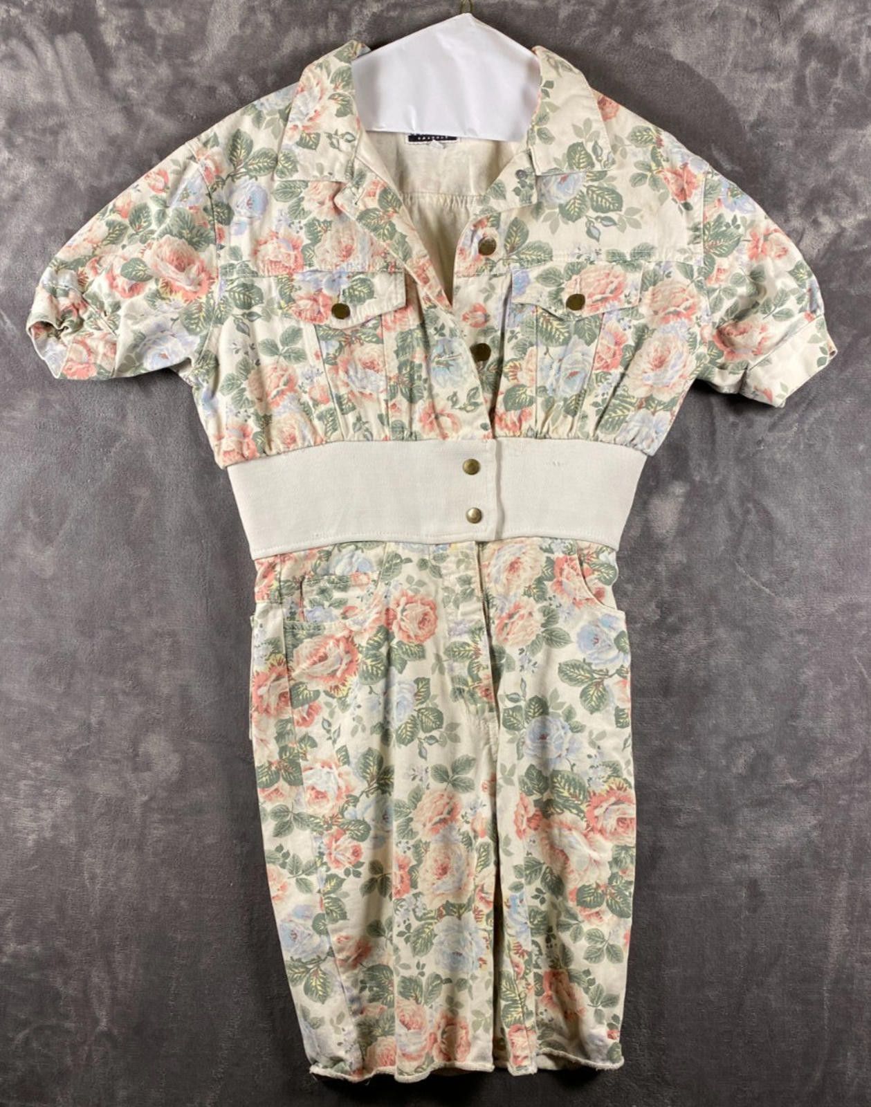 Designer Womens Paris Blues Rose Print Denim Romper Shorts Sz.7 (B01 Size 30" / US 8 / IT 44 - 1 Thumbnail