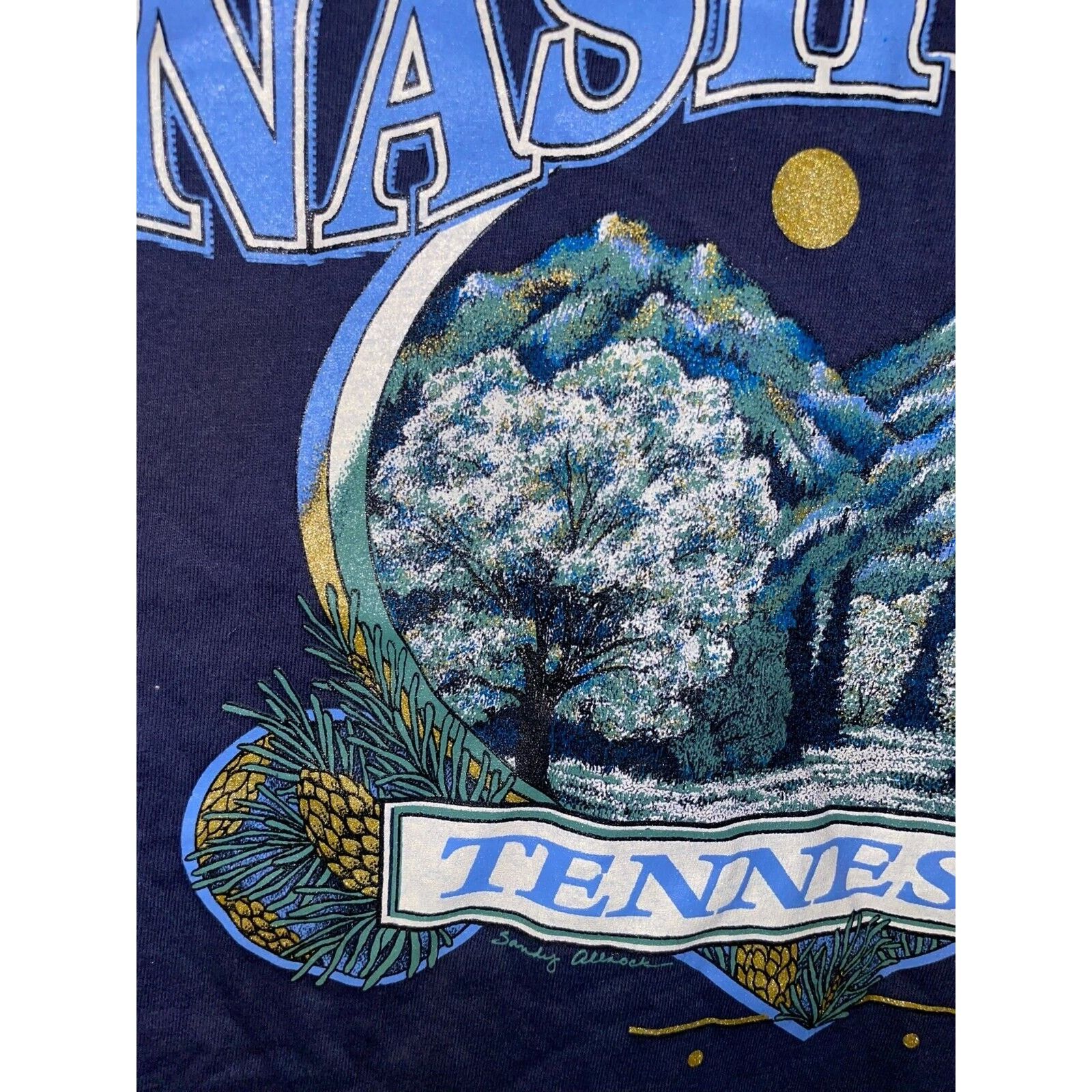 Jerzees 90s Vintage Nashville TN Tennessee Mountain Shirt VTG 1990s Size US L / EU 52-54 / 3 - 6 Thumbnail