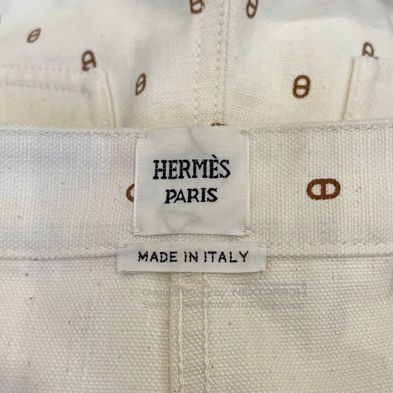 Hermes Hermes Pig Nose Printed Beige Short Pants Size 42" / US 20 - 5 Thumbnail