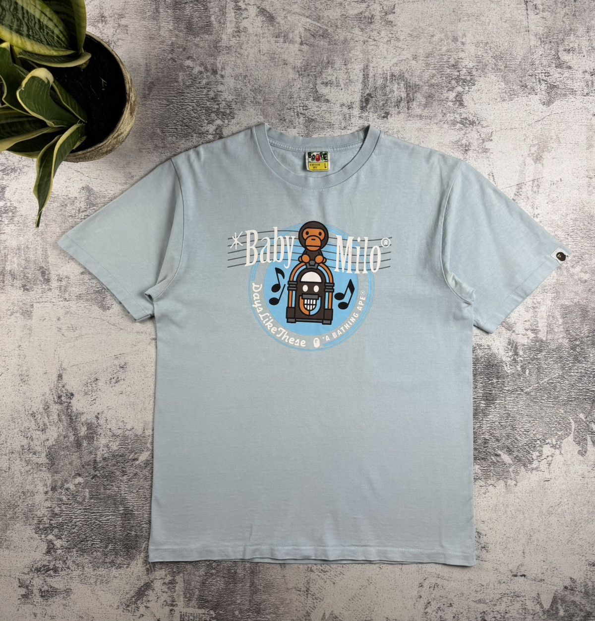 Bape BAPE A Bathing Ape Baby Milo T Shirt Tee Size US L / EU 52-54 / 3 - 2 Thumbnail