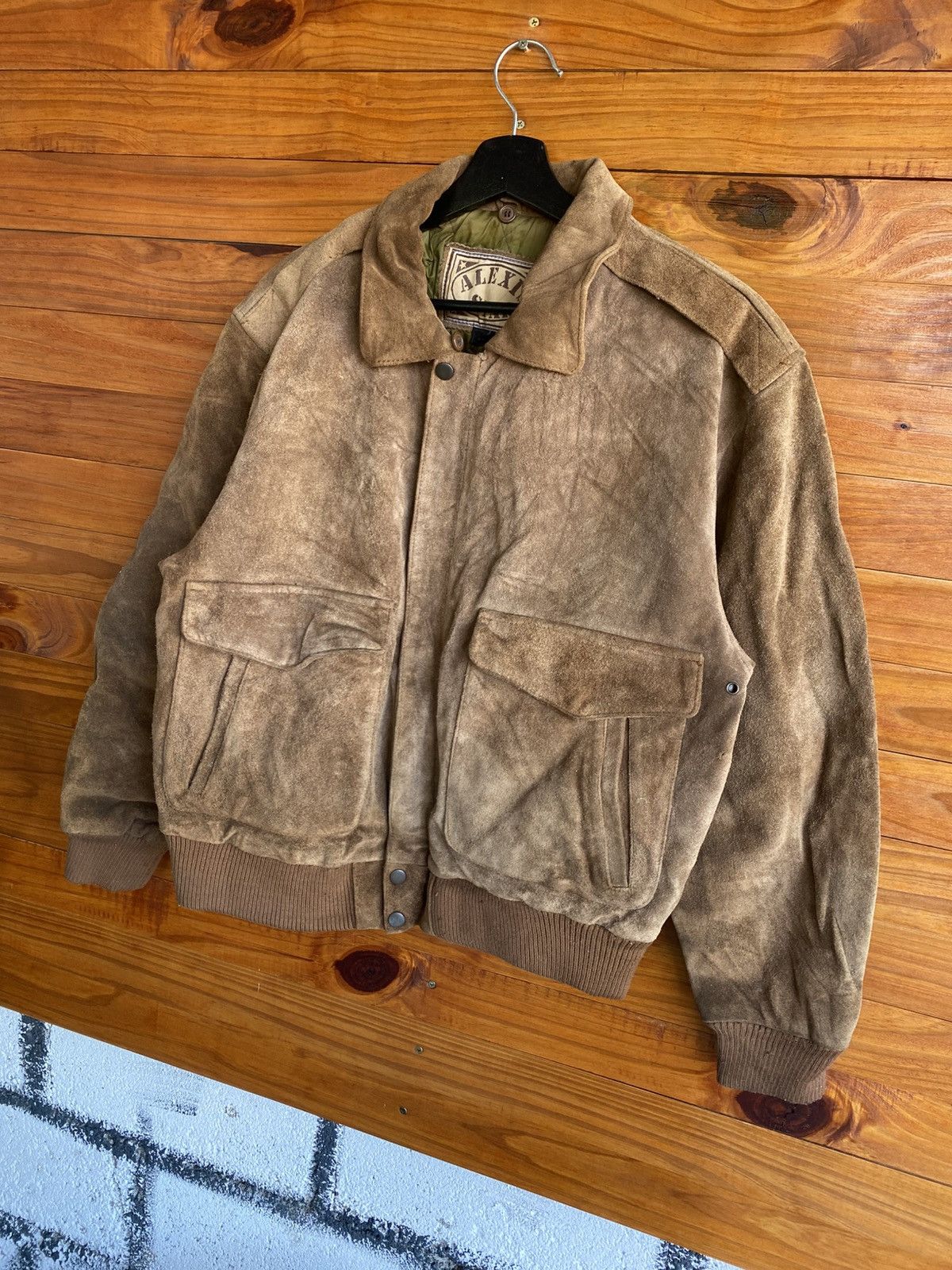 Vintage Vintage 90s Alexis Star Suede Leather Bomber Jacket Size US L / EU 52-54 / 3 - 6 Thumbnail