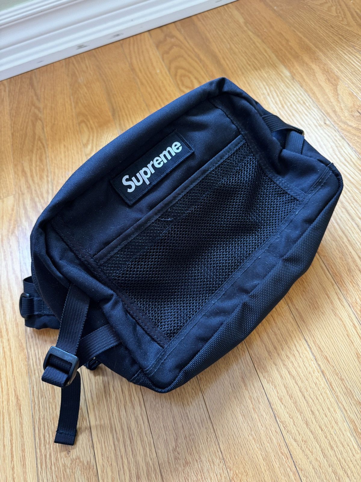 image of Supreme Waist Bag Black, Men's