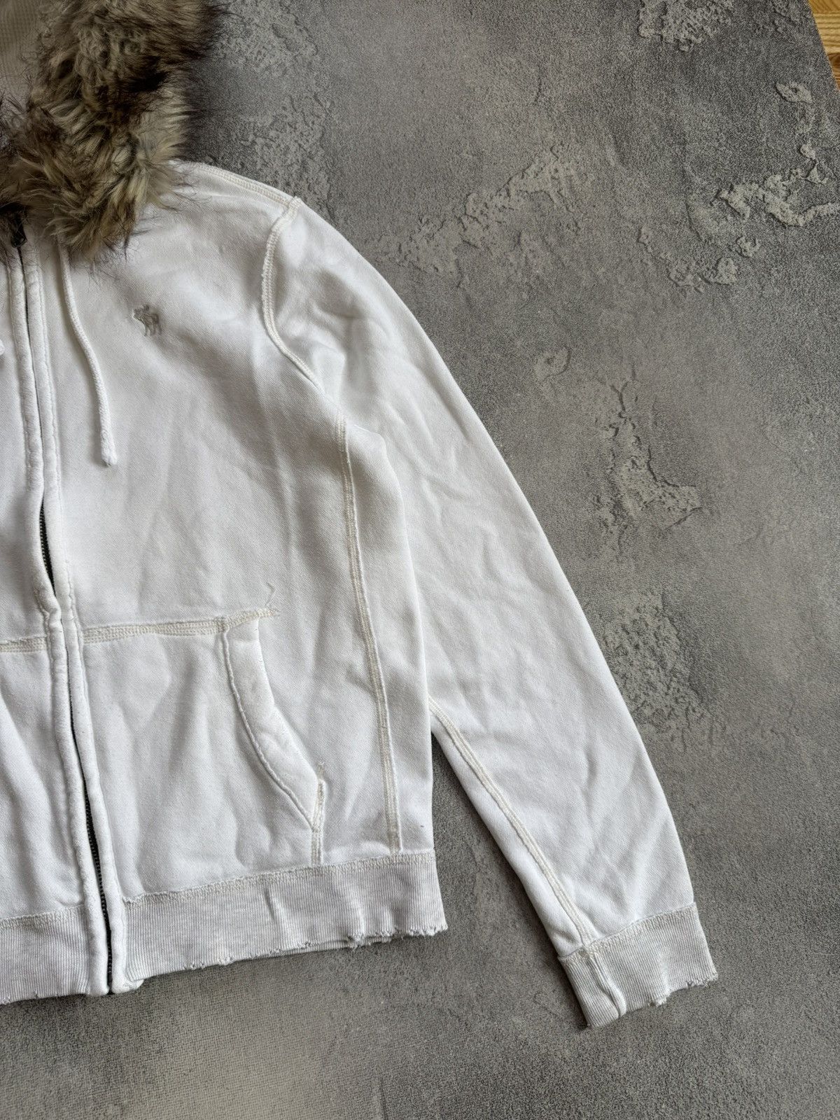 Abercrombie & Fitch Abercrombie & Fitch Y2K Fur Faux hoodie if six was nine LGB Size XL / US 12-14 / IT 48-50 - 9 Thumbnail