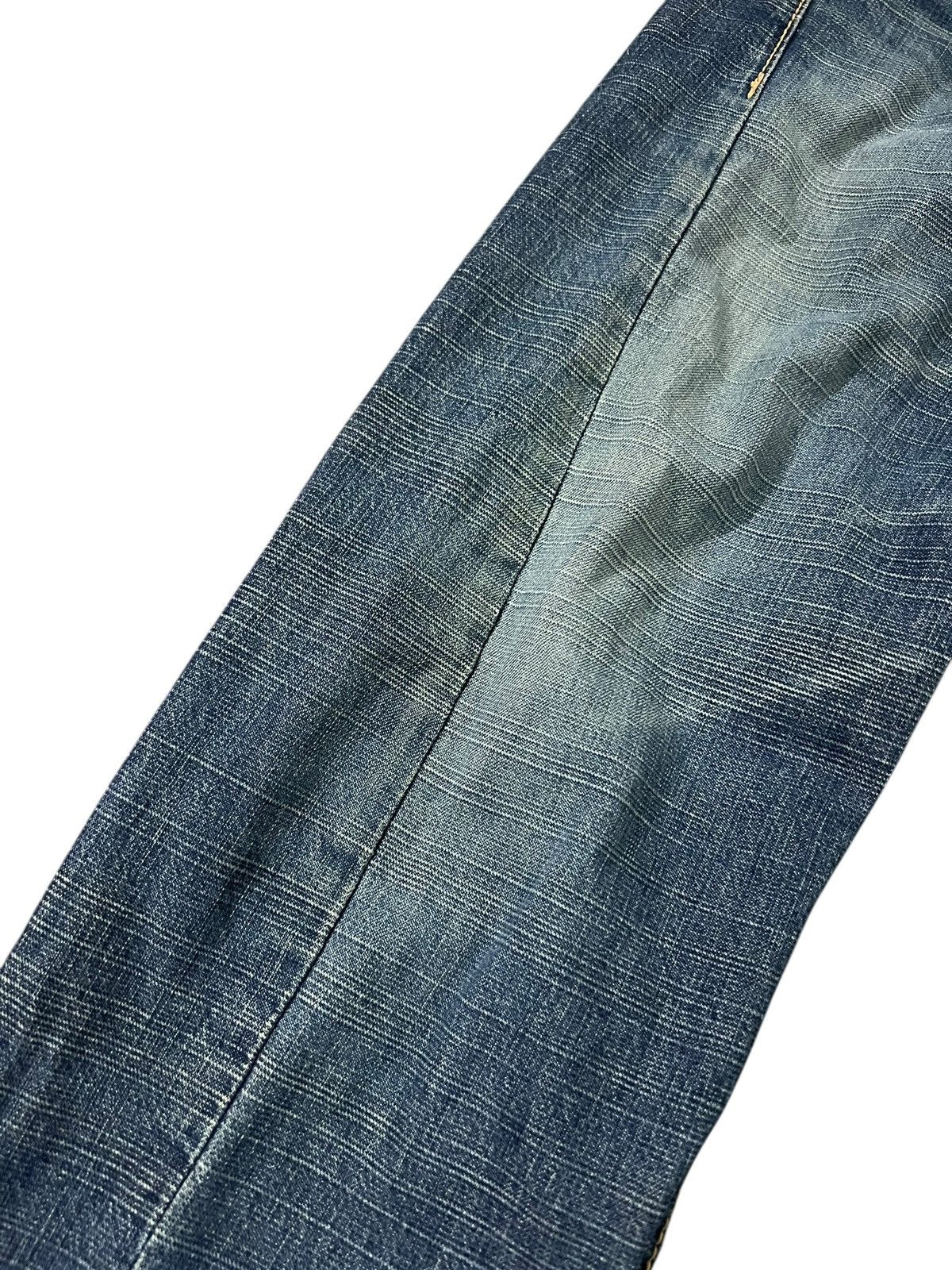 Japanese Brand 80’s Vintage Ghost Label Distress Jean Size US 31 - 5 Thumbnail