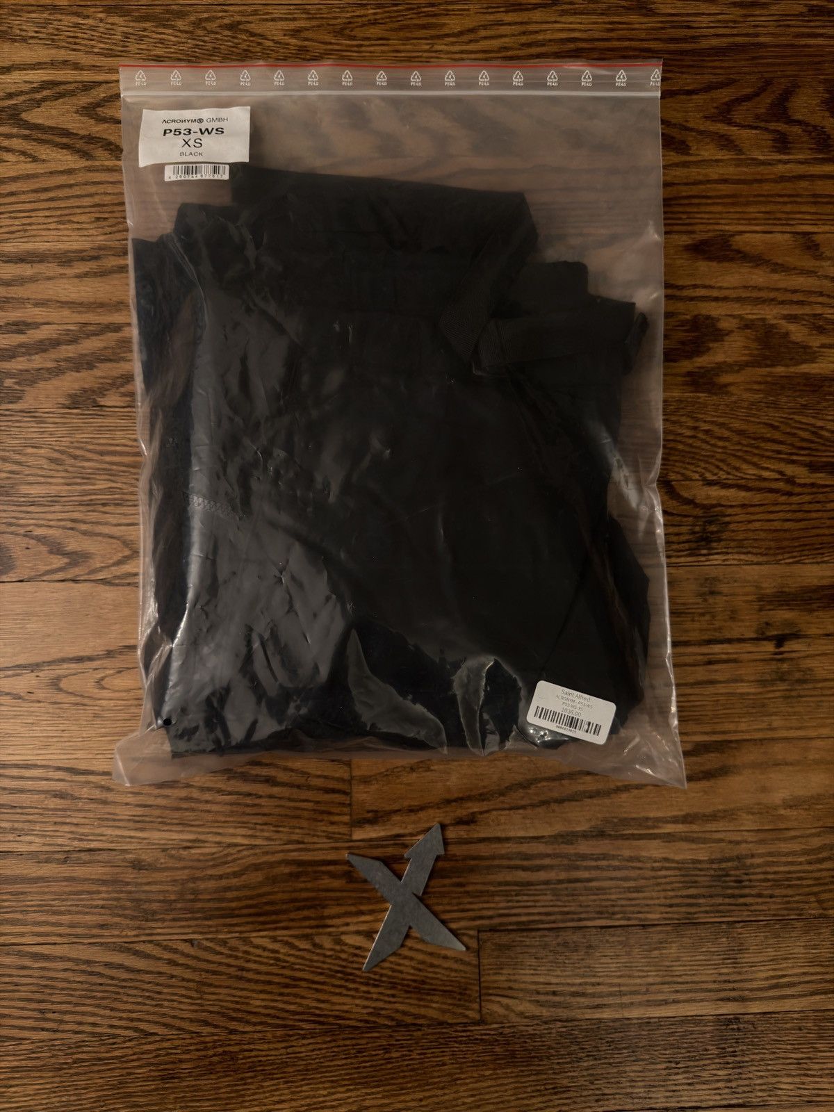 Acronym Acronym P53-WS Size US 28 / EU 44 - 8 Thumbnail