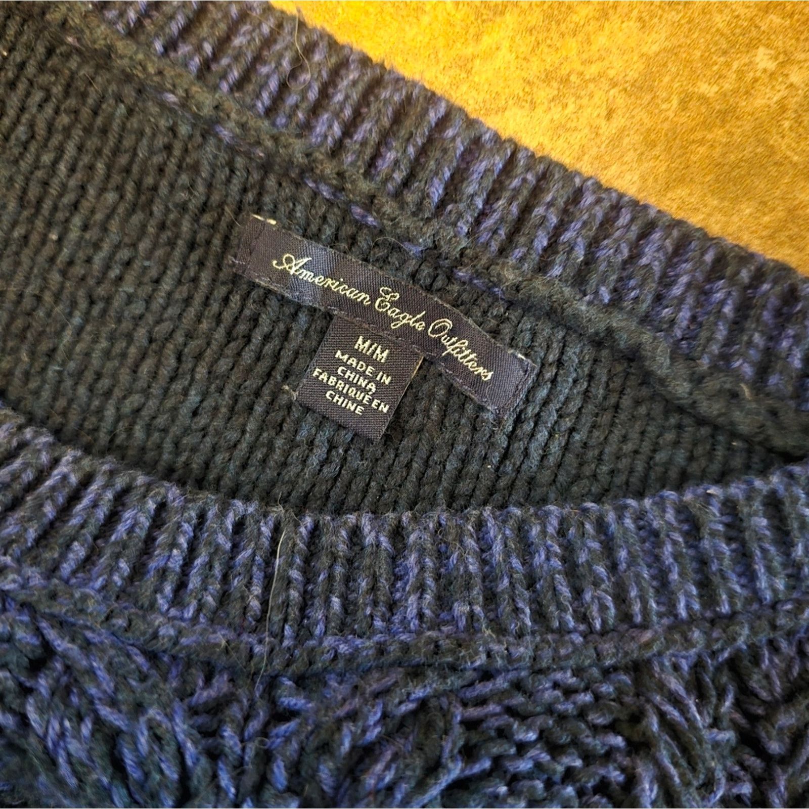 American Eagle Outfitters Shades Of Blue | AEO | Detailed Sweater Size M / US 6-8 / IT 42-44 - 3 Thumbnail