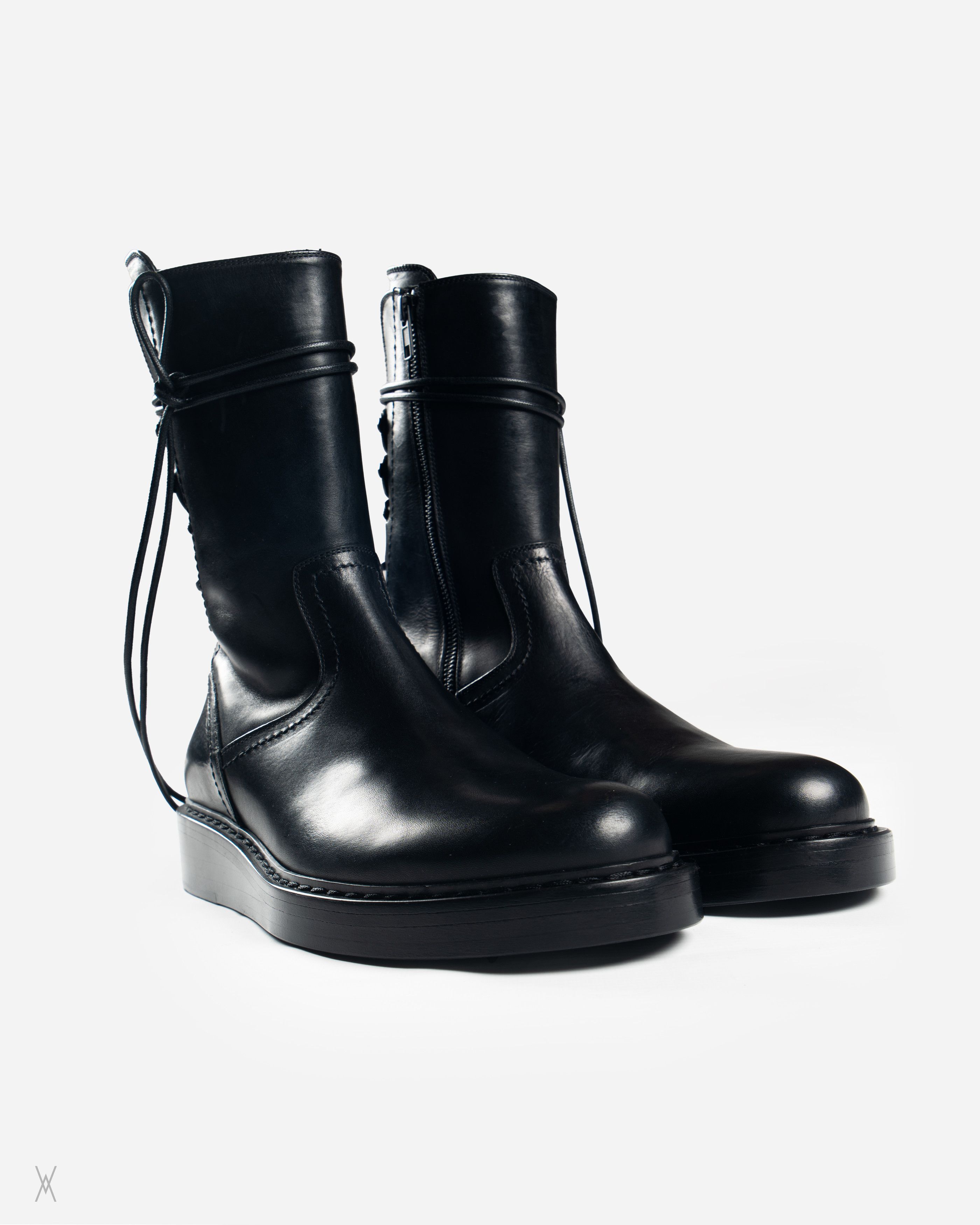 Ann Demeulemeester Ann Demeulemeester black glove calf leather boots backlace Size US 9 / EU 42 - 1 Thumbnail