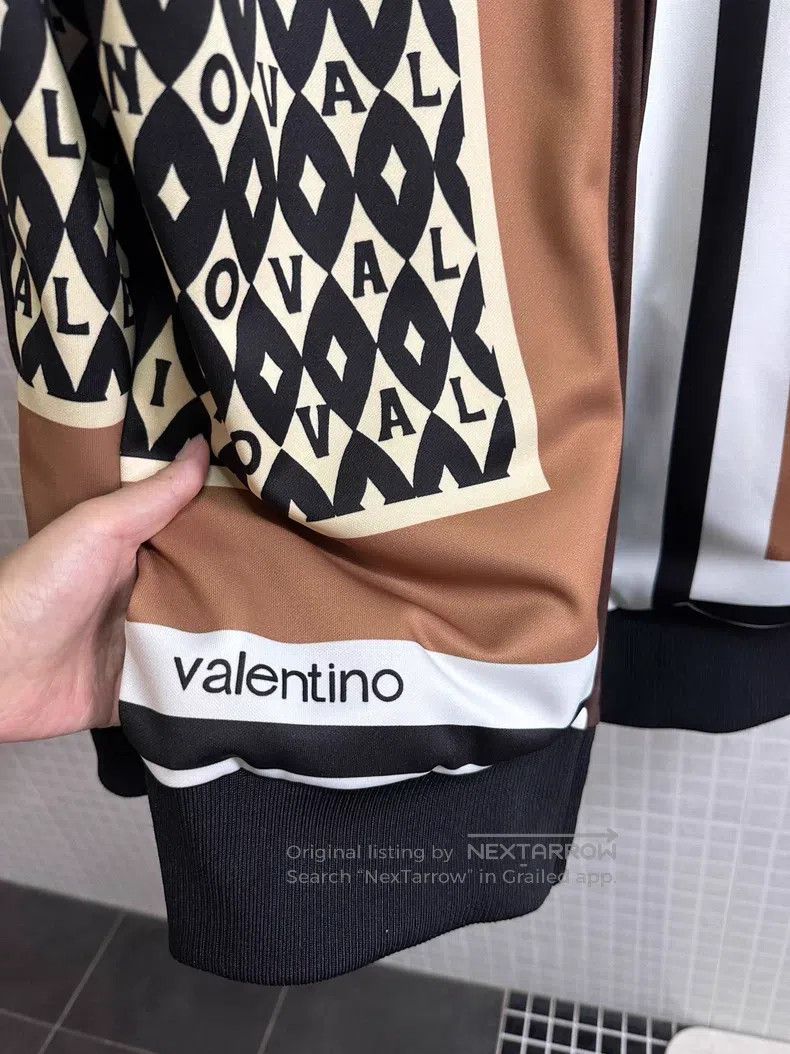 Other Valentino Women's coat Size US M / EU 48-50 / 2 - 4 Thumbnail