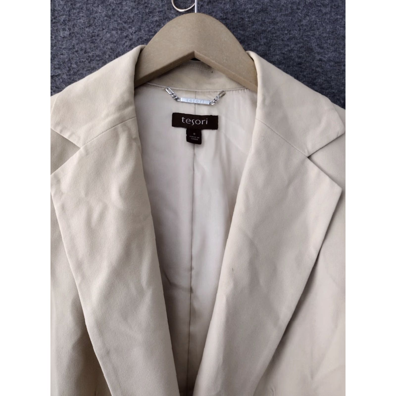 Vintage TESORI Women's Blazer One-Button Western Style Size 8 Beige White Trimmed Shirt Jacket? Size M / US 6-8 / IT 42-44 - 3 Thumbnail