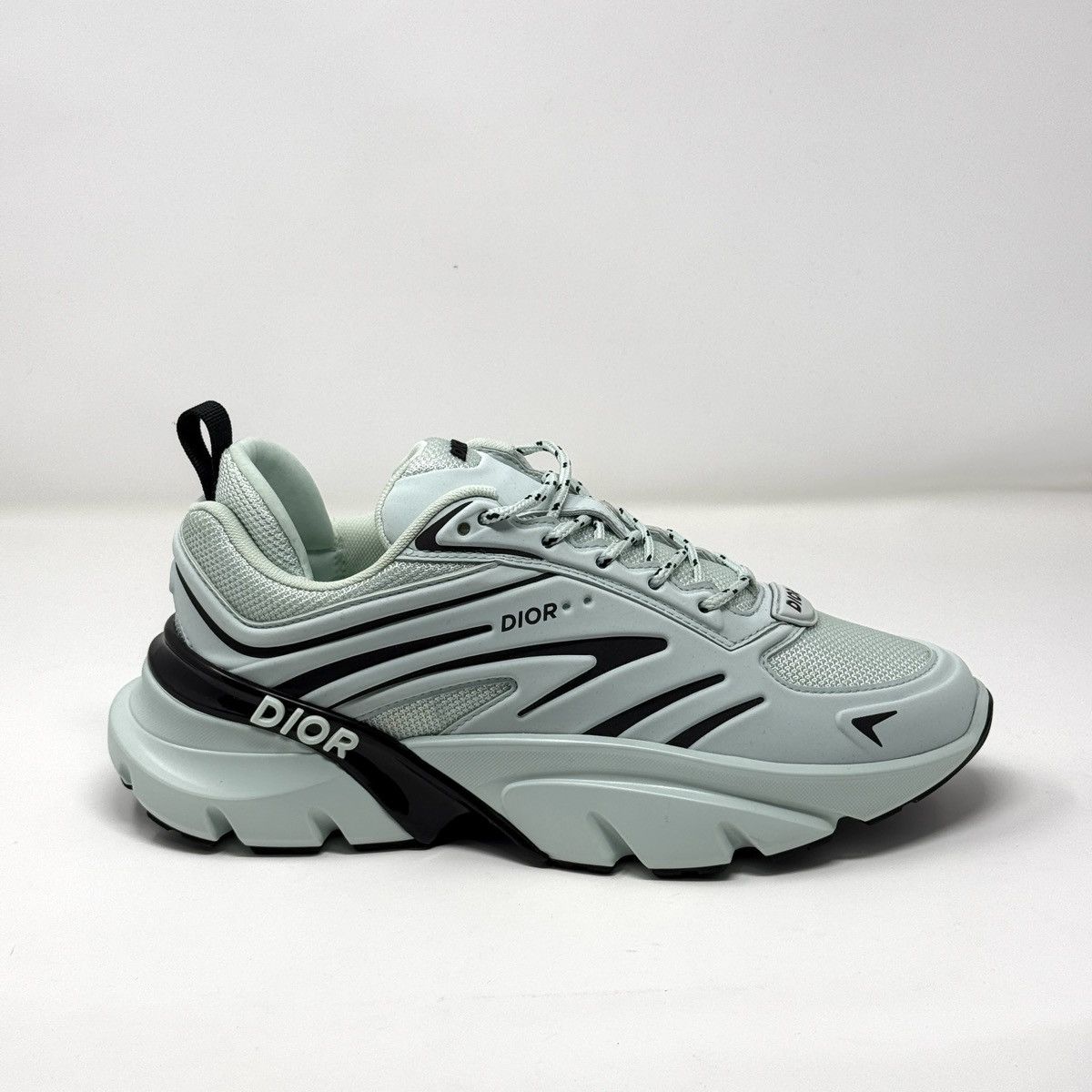 Dior DIOR B44 BLADE SNEAKER | LIGHT GREEN | SS25 | EU 41 | US 8 Size US 8 / EU 41 - 2 Thumbnail