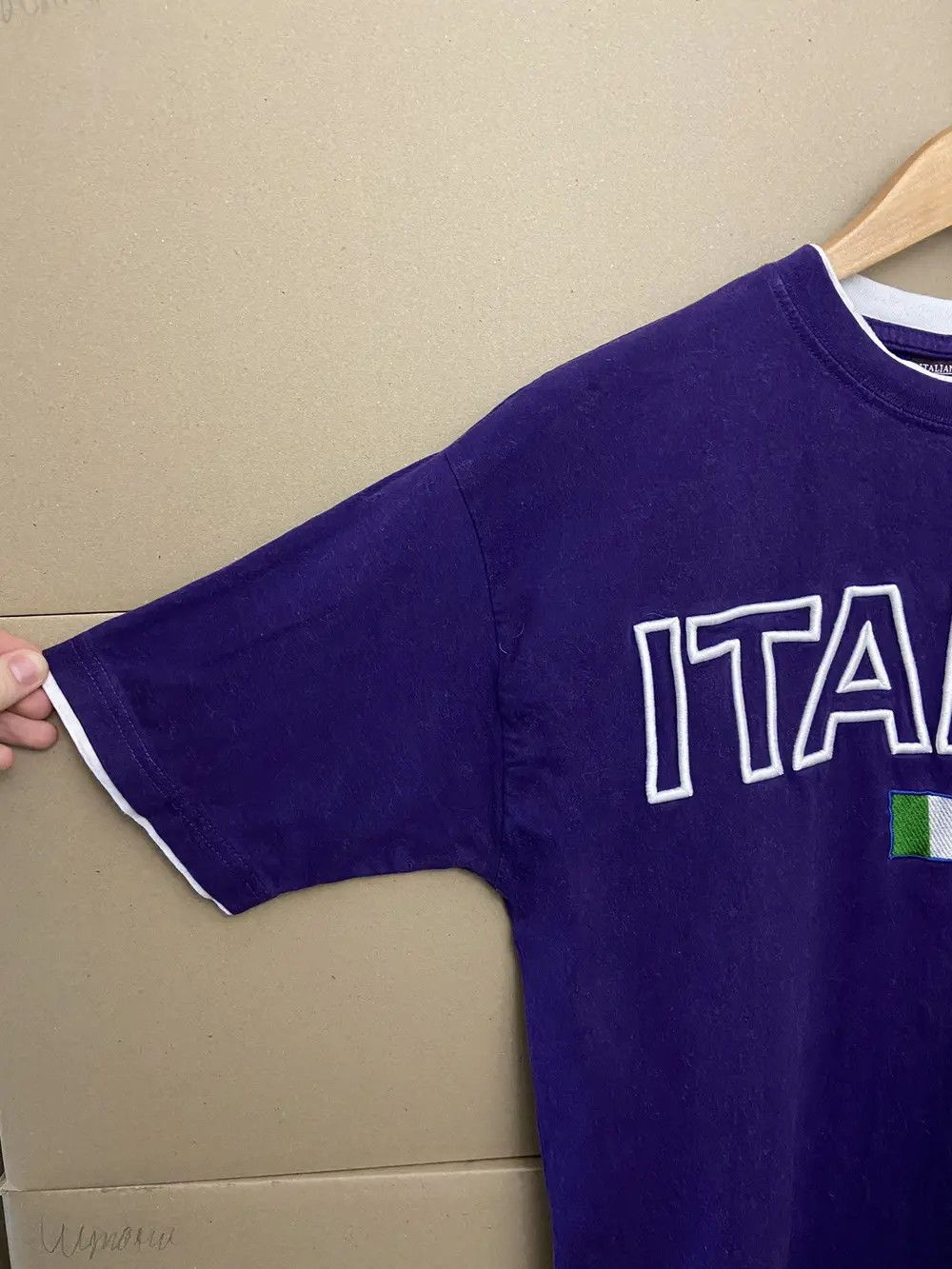 Vintage 🇮🇹VINTAGE ITALIA Y2K BIG EMBROIDERED LOGO TEE T SHIRT DRIP Size US M / EU 48-50 / 2 - 7 Thumbnail