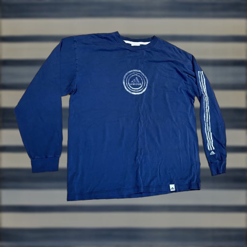 Adidas VINTAGE Adidas Faded Logo Navy Blue Long Sleeve T Shirt Mens Size Large Size US L / EU 52-54 / 3 - 1 Thumbnail