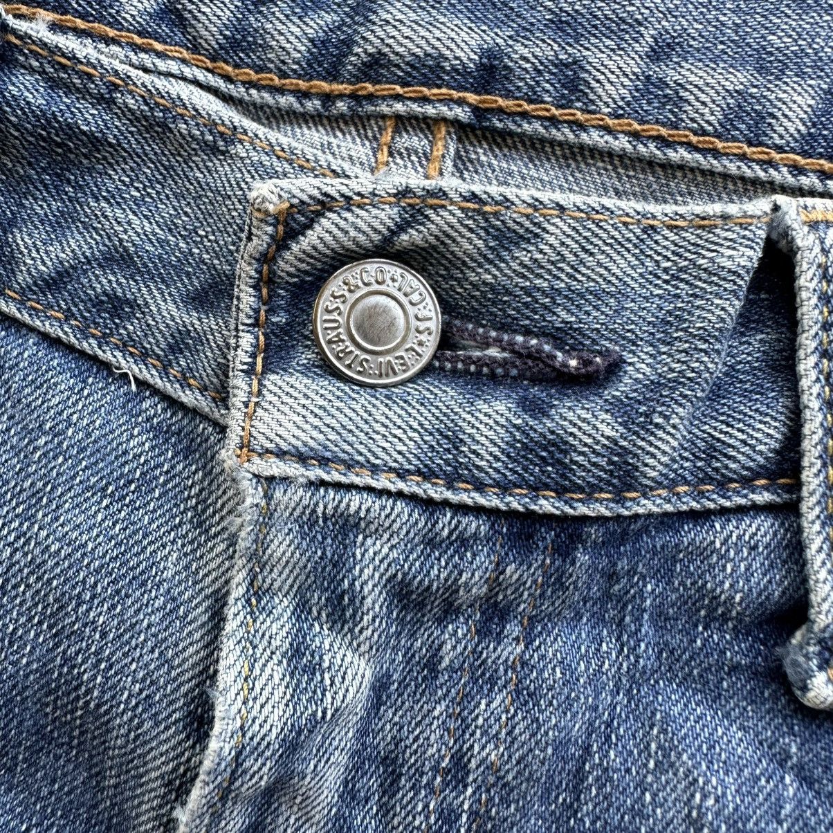 Levi's Vintage Levi’s 533 Faded Distress Denim Jean Pant W31 Size US 31 - 4 Thumbnail