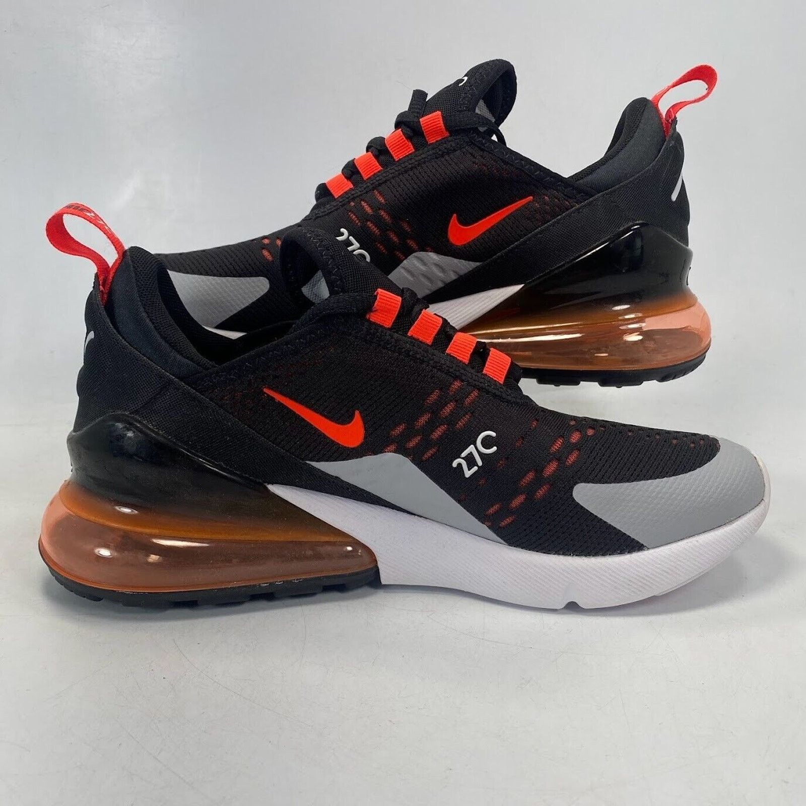 Nike NEW Nike Air Max 270 (GS) Black Crimson BV1246-015 NO LID Size US 7 / EU 40 - 3 Thumbnail