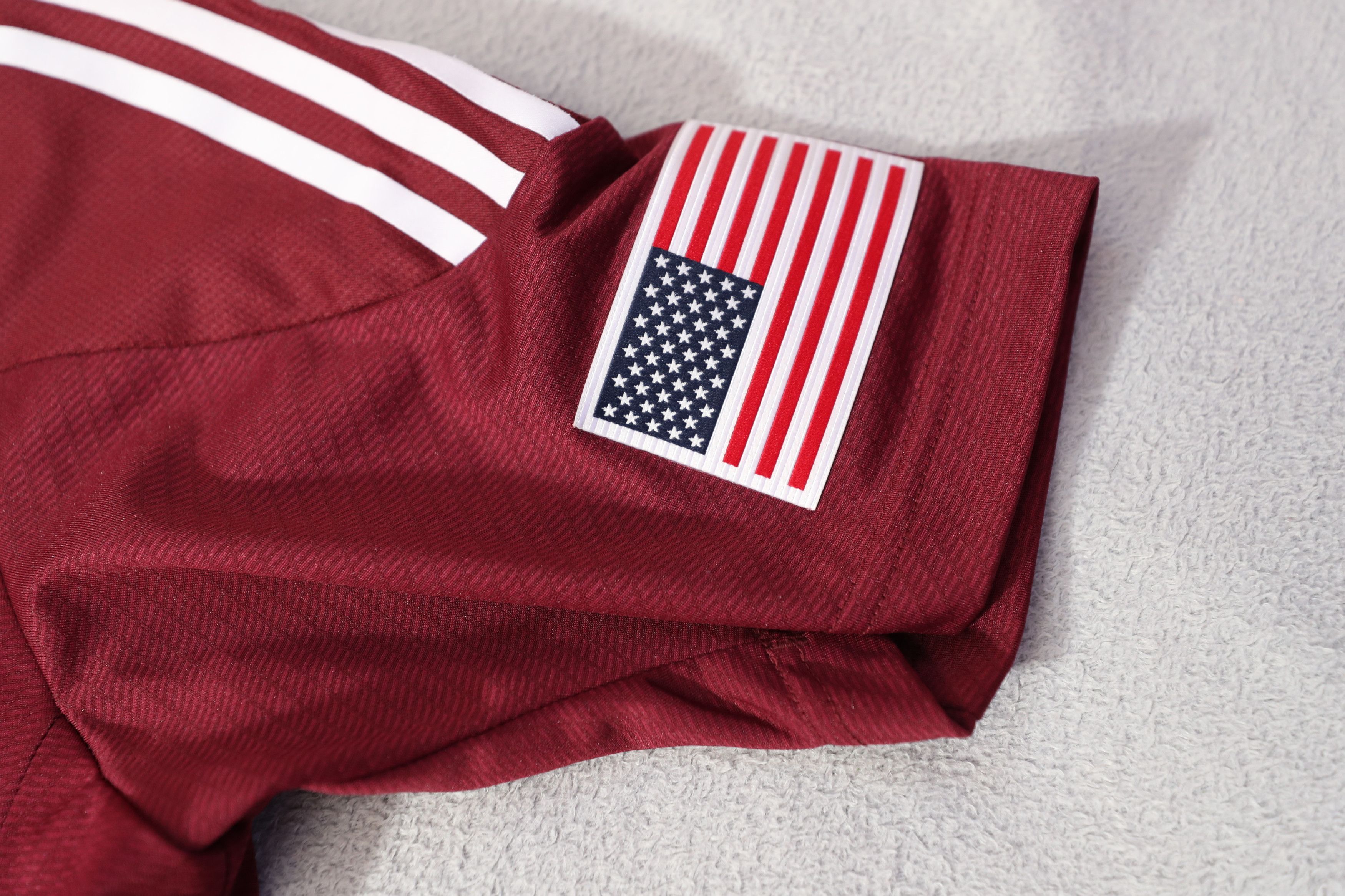 Adidas Colorado Rapids MLS Cup Champion Maroon Jersey (XL) Size US XL / EU 56 / 4 - 10 Thumbnail