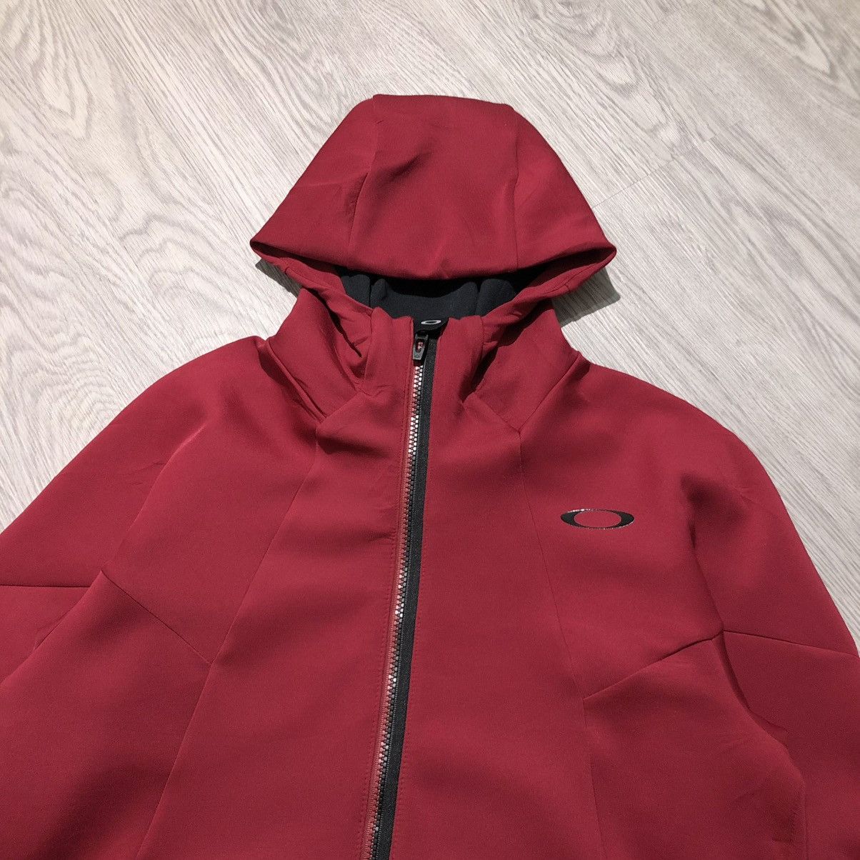 Oakley 2000s Oakley Logo Outdoor Tech Softshell Jacket Ziphoodie Size US L / EU 52-54 / 3 - 6 Thumbnail