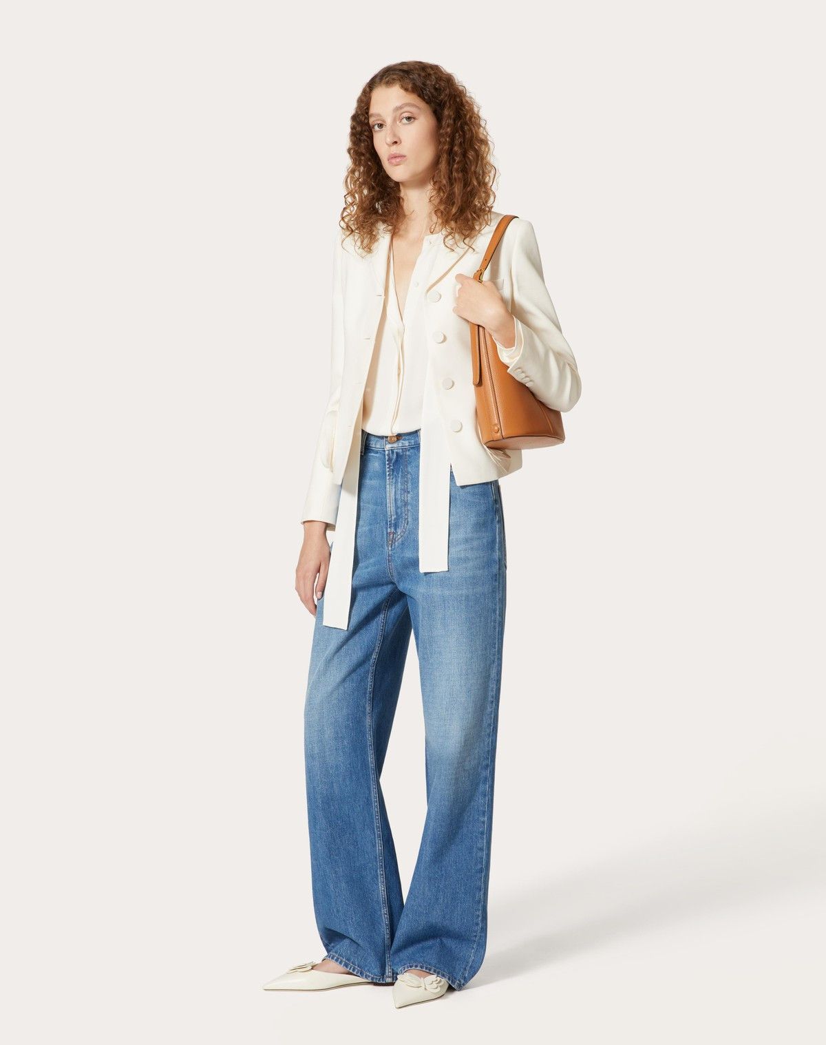 Valentino o1s1wg110525 Georgette Blouse in White Size XS / US 0-2 / IT 36-38 - 3 Thumbnail