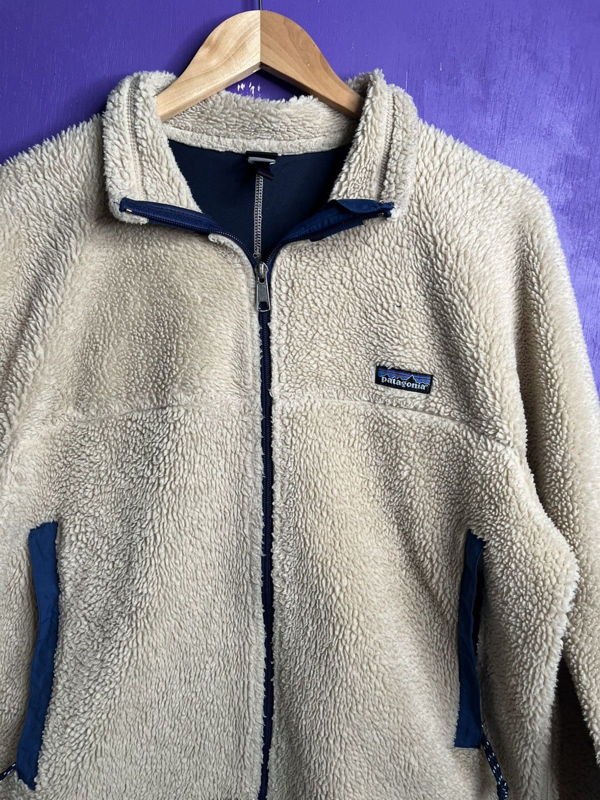 Patagonia × Vintage Vintage 90s Patagonia deep pile tan fleece jacket Size US L / EU 52-54 / 3 - 3 Thumbnail