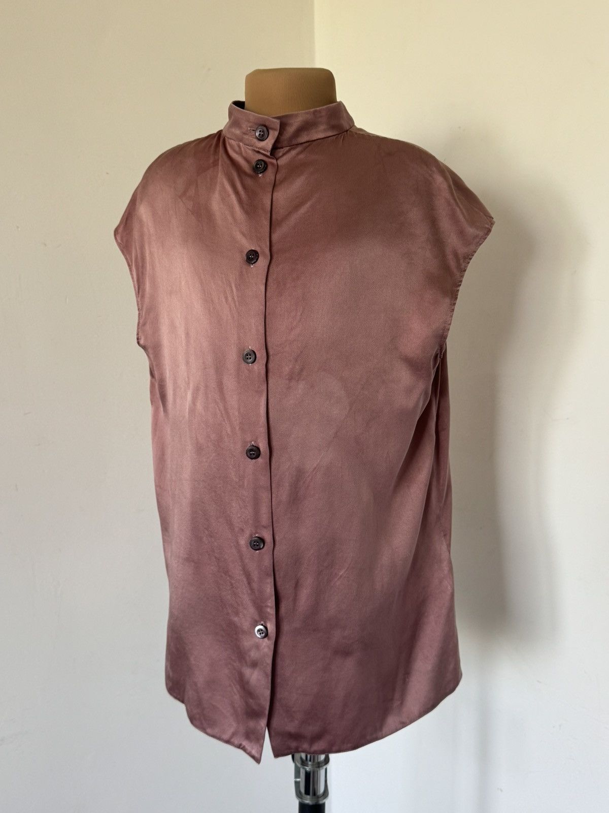 Prada Prada pink silk sleeveless blouse Size XS / US 0-2 / IT 36-38 - 1 Thumbnail