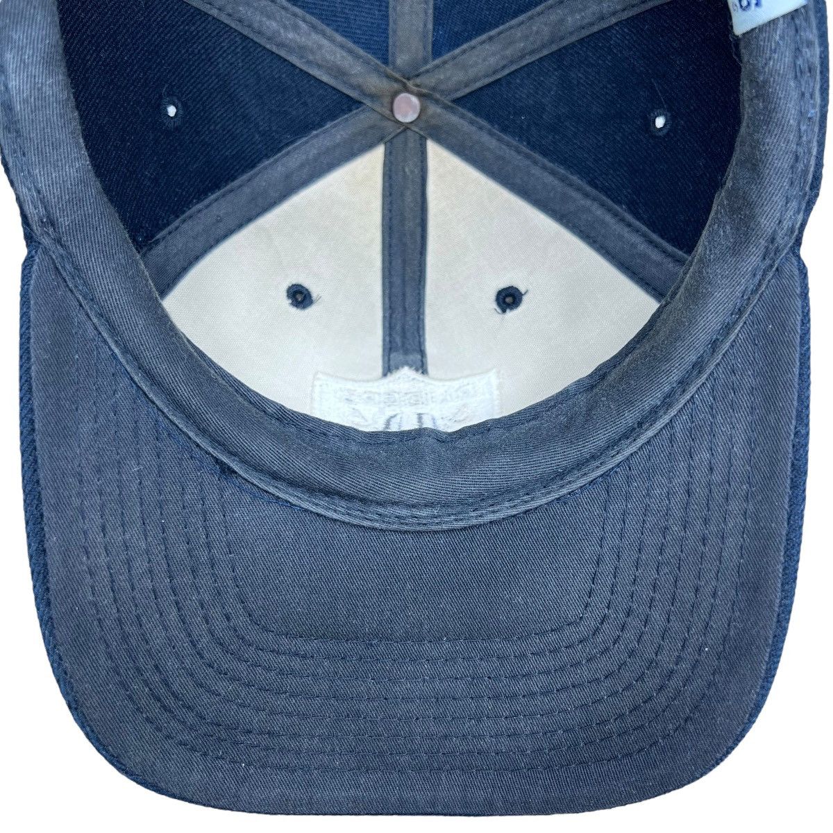 Sports Specialties NFL Los Angeles Raiders Shield Sports Specialties Snapback Size ONE SIZE - 8 Thumbnail
