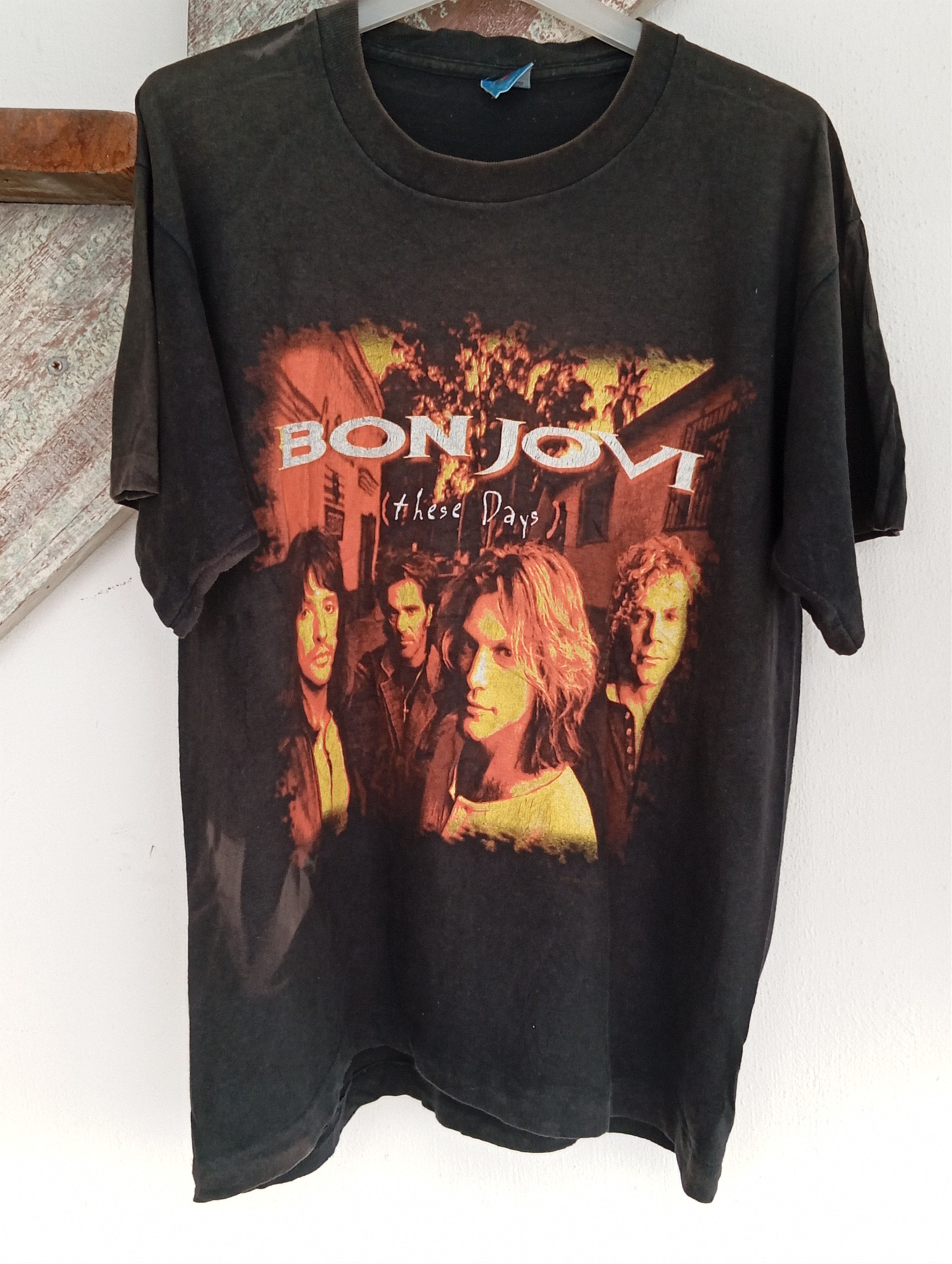 Bon Jovi × Vintage Vintage 90s Bon Jovi These Days Shirt Size US M / EU 48-50 / 2 - 1 Thumbnail