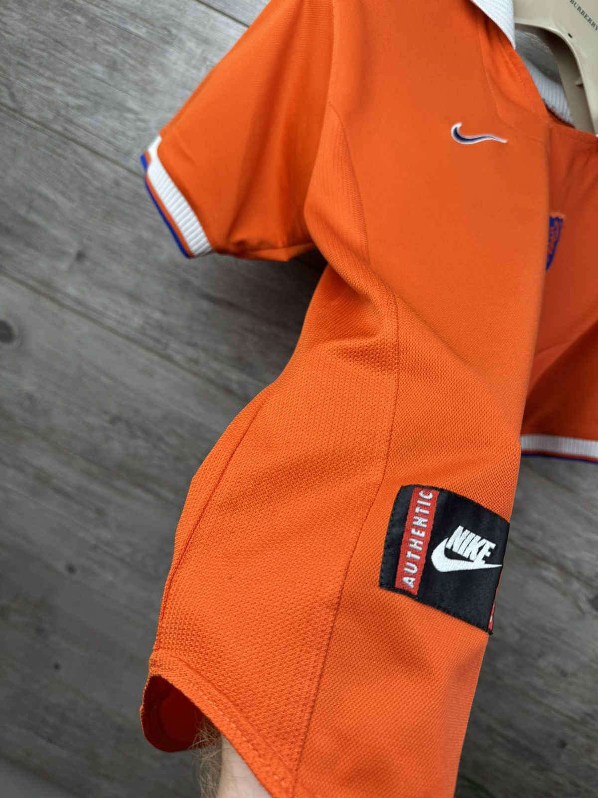 Nike HOLLAND 1997 1998 HOME SHIRT NEDERLAND FOOTBALL SOCCER NIKE Size US XS / EU 42 / 0 - 16 Thumbnail
